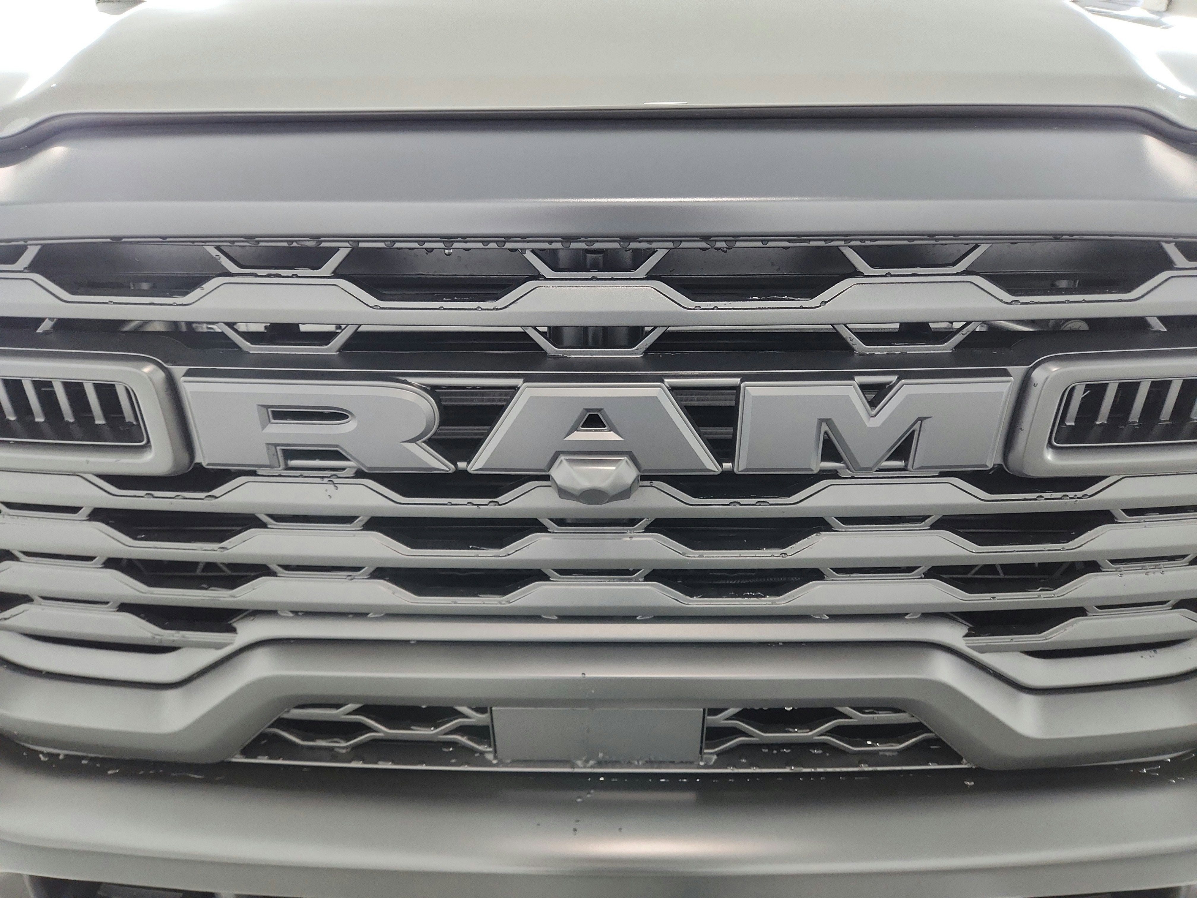2026 RAM Ram 2500 RAM 2500 TRADESMAN CREW CAB 4X4 (149 IN WB 6 FT 4 IN BOX)