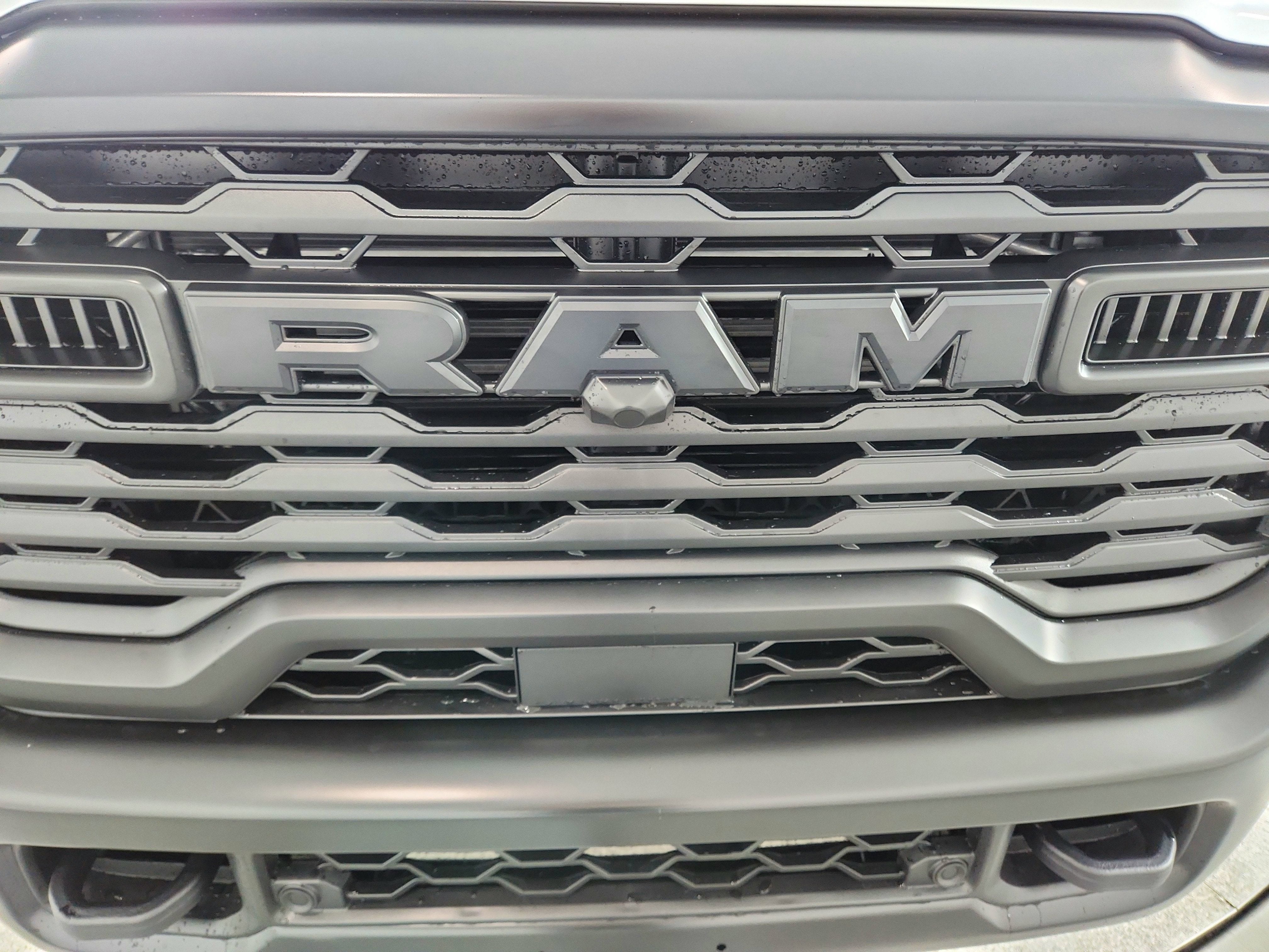 2026 RAM Ram 2500 RAM 2500 TRADESMAN CREW CAB 4X4 (149 IN WB 6 FT 4 IN BOX)
