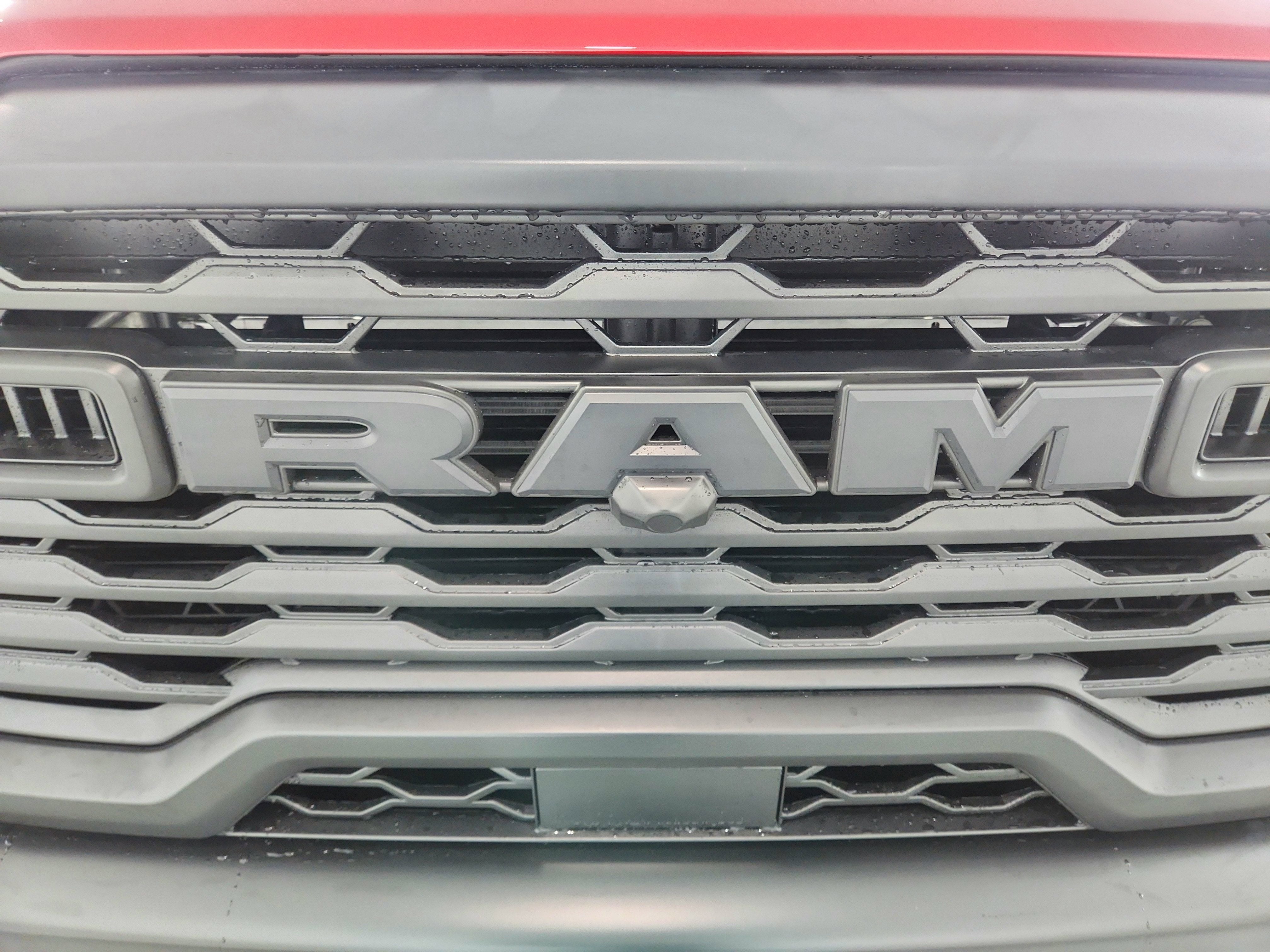 2026 RAM Ram 2500 RAM 2500 TRADESMAN CREW CAB 4X4 (149 IN WB 6 FT 4 IN BOX)