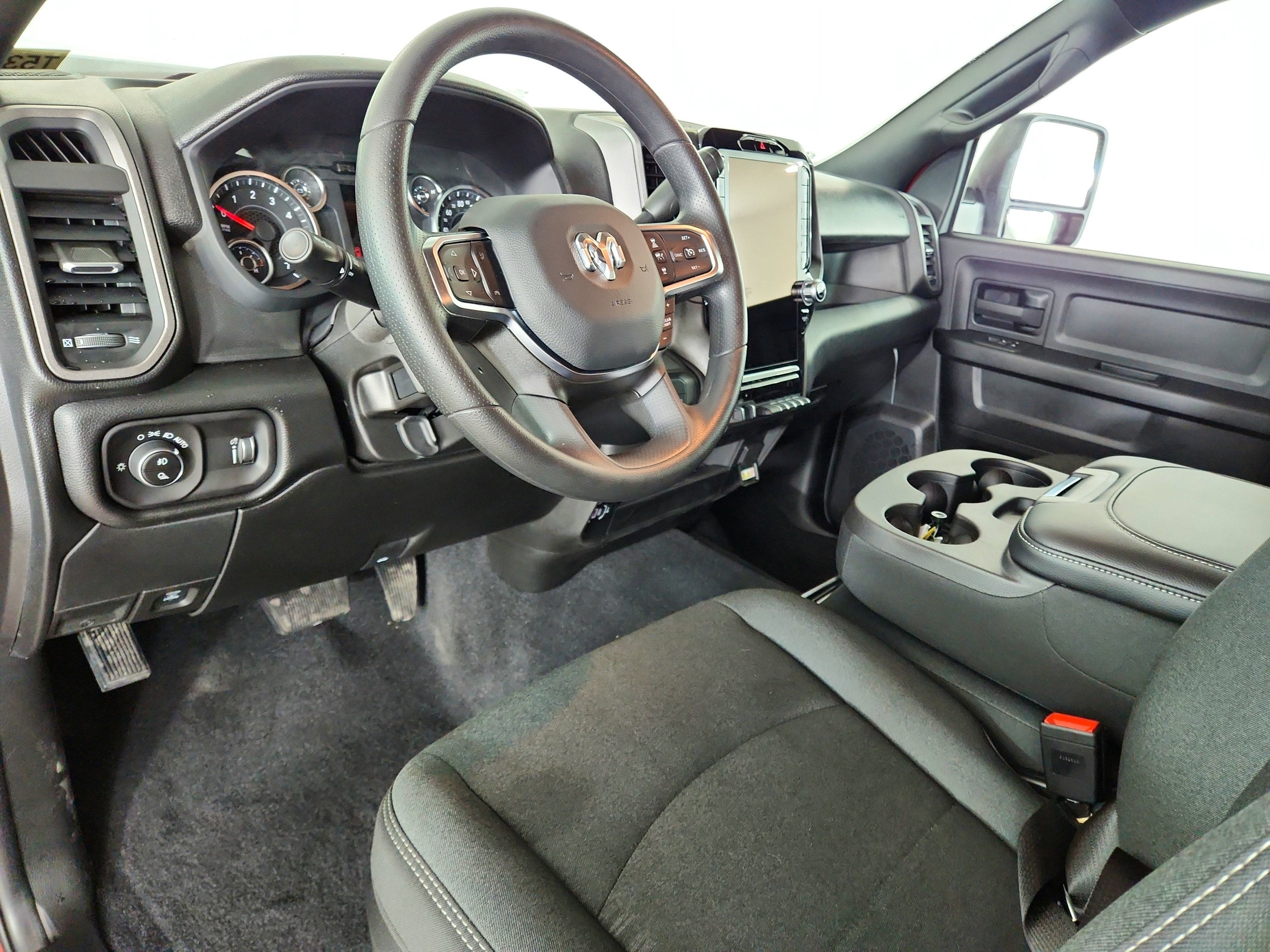 2026 RAM Ram 2500 RAM 2500 TRADESMAN CREW CAB 4X4 (149 IN WB 6 FT 4 IN BOX)