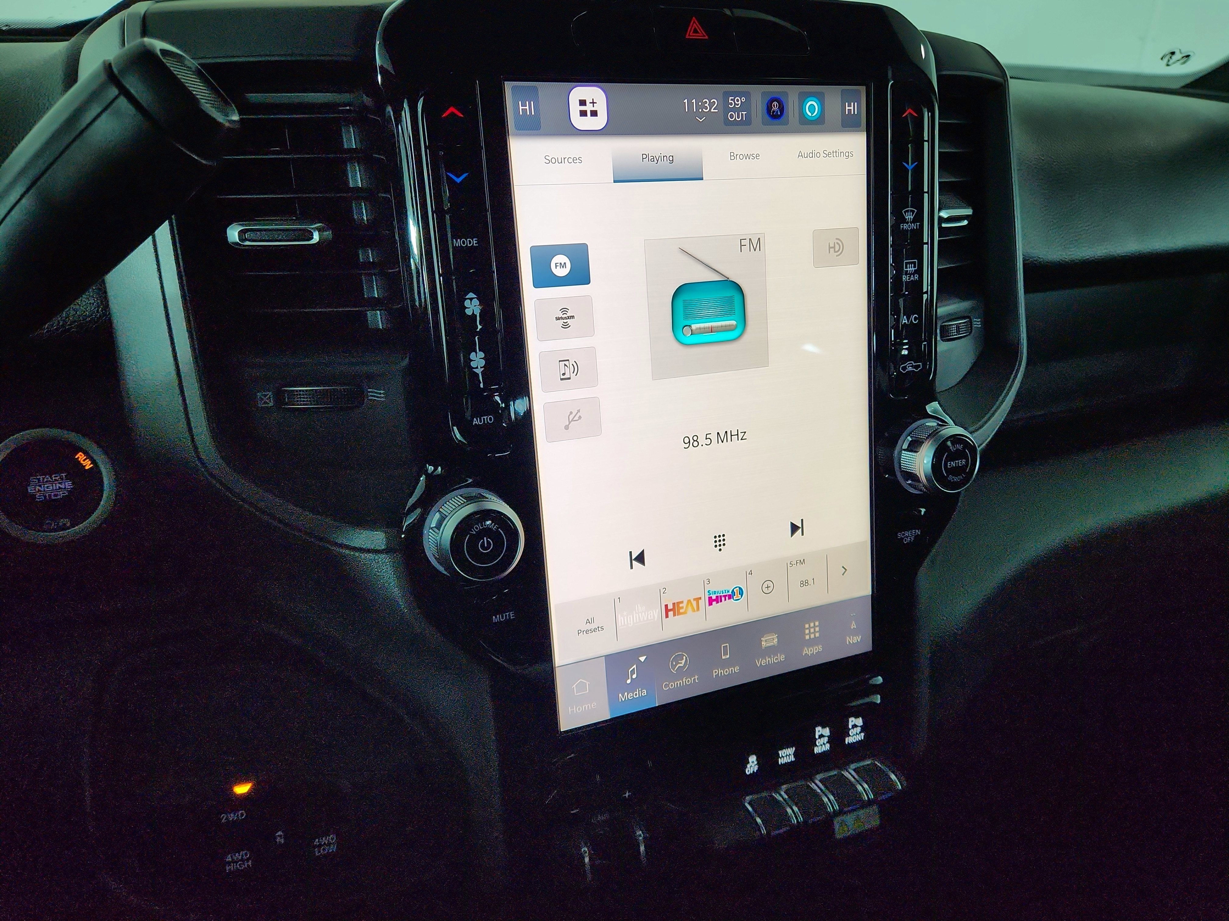 2026 RAM Ram 2500 RAM 2500 TRADESMAN CREW CAB 4X4 (149 IN WB 6 FT 4 IN BOX)