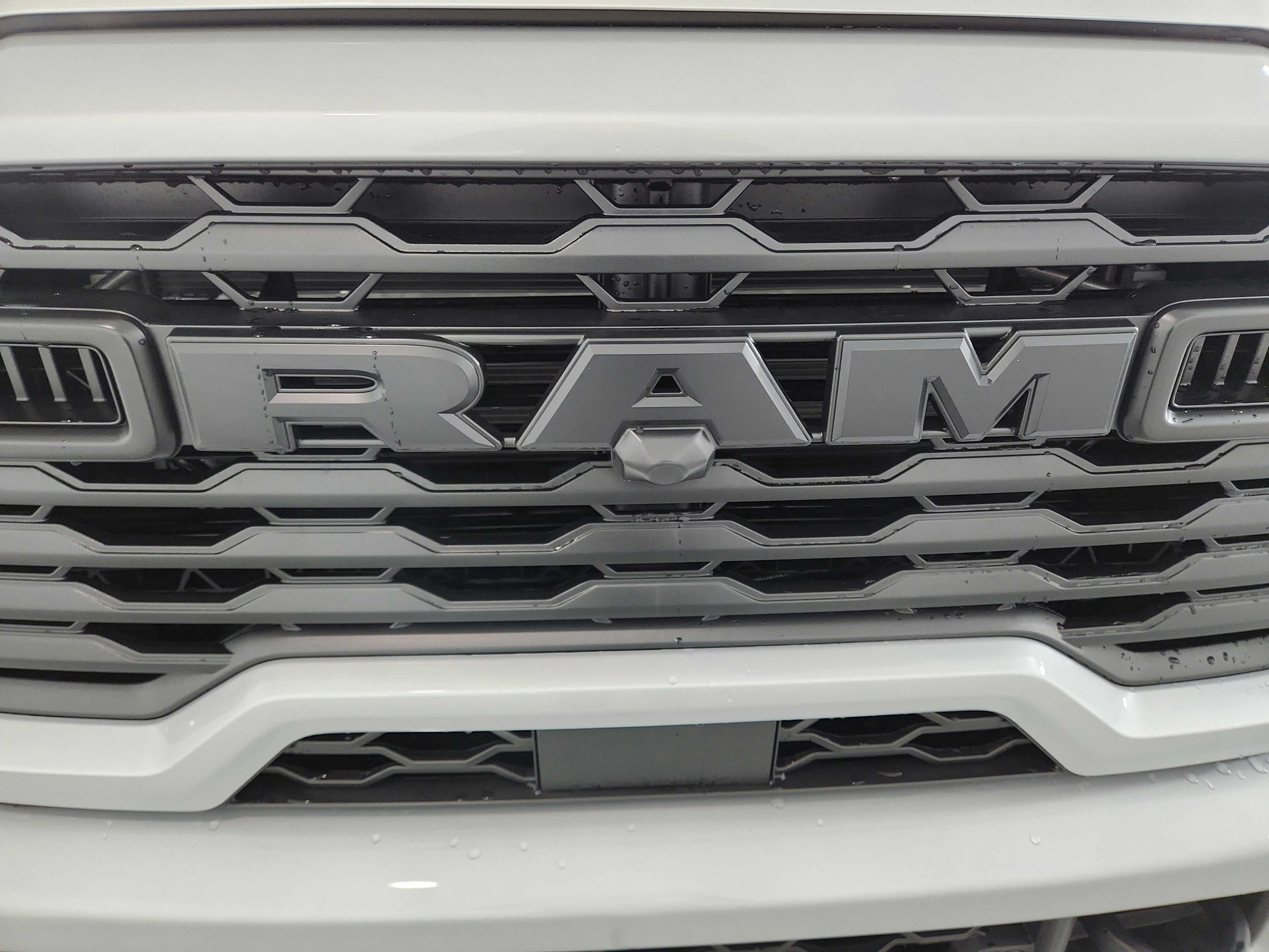 2026 RAM Ram 2500 RAM 2500 TRADESMAN CREW CAB 4X4 (149 IN WB 6 FT 4 IN BOX)