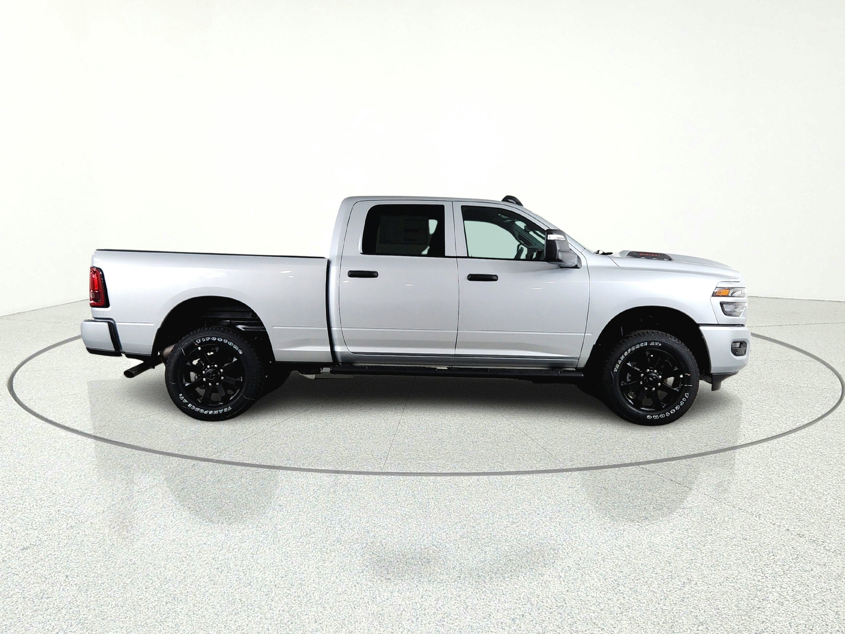 2026 RAM Ram 2500 RAM 2500 TRADESMAN CREW CAB 4X4 (149 IN WB 6 FT 4 IN BOX)