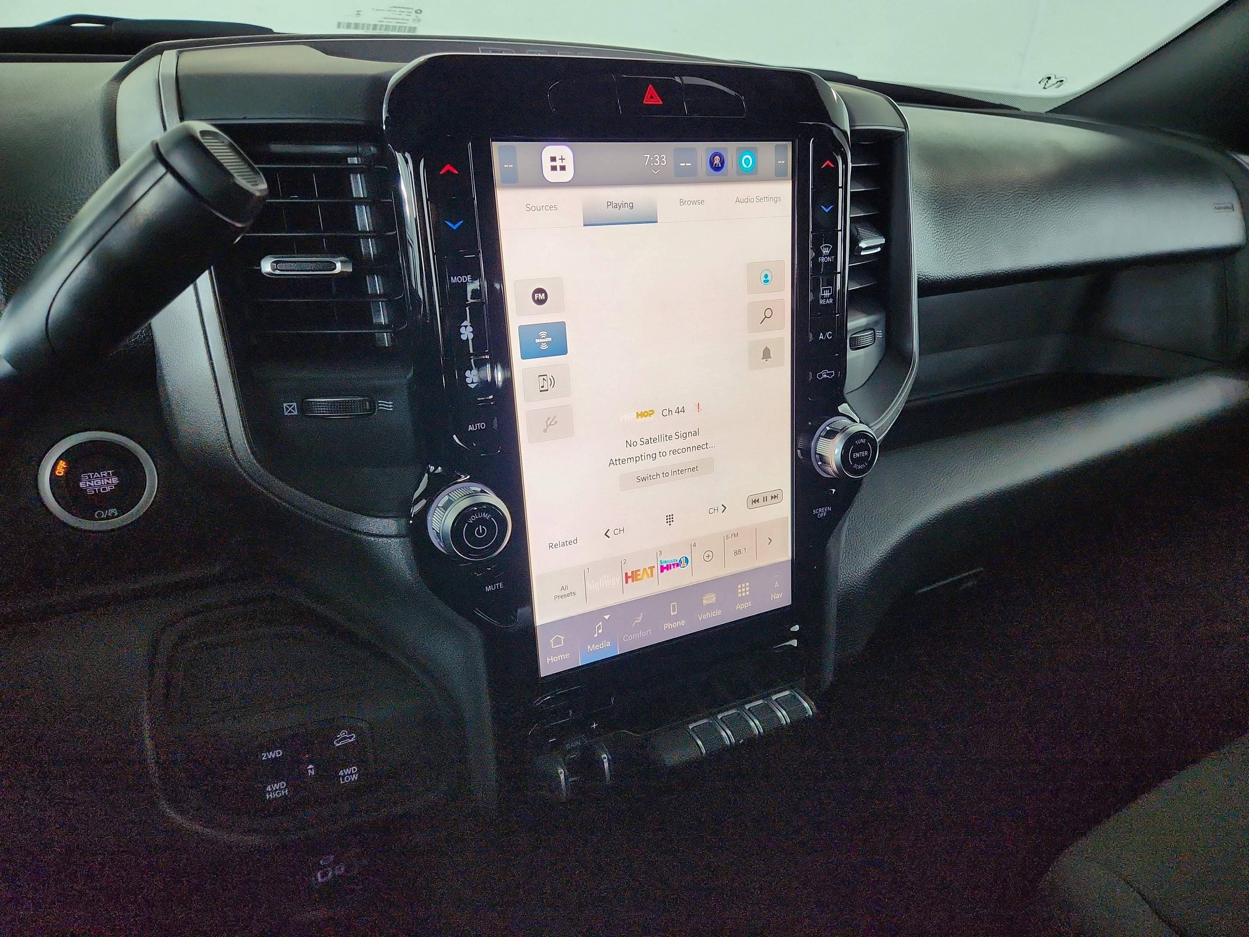 2026 RAM Ram 2500 RAM 2500 TRADESMAN CREW CAB 4X4 (149 IN WB 6 FT 4 IN BOX)