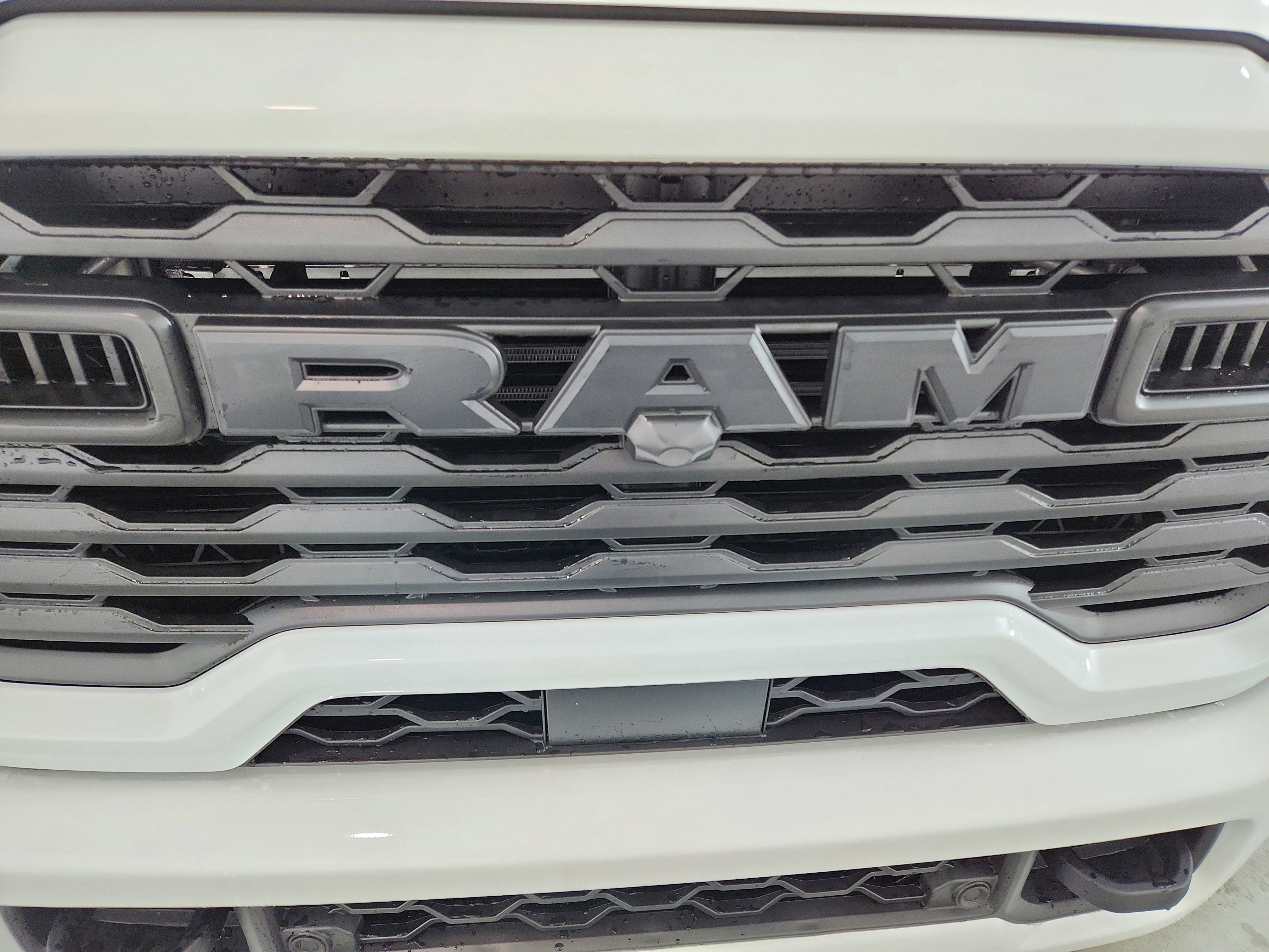 2026 RAM Ram 2500 RAM 2500 TRADESMAN CREW CAB 4X4 (149 IN WB 6 FT 4 IN BOX)