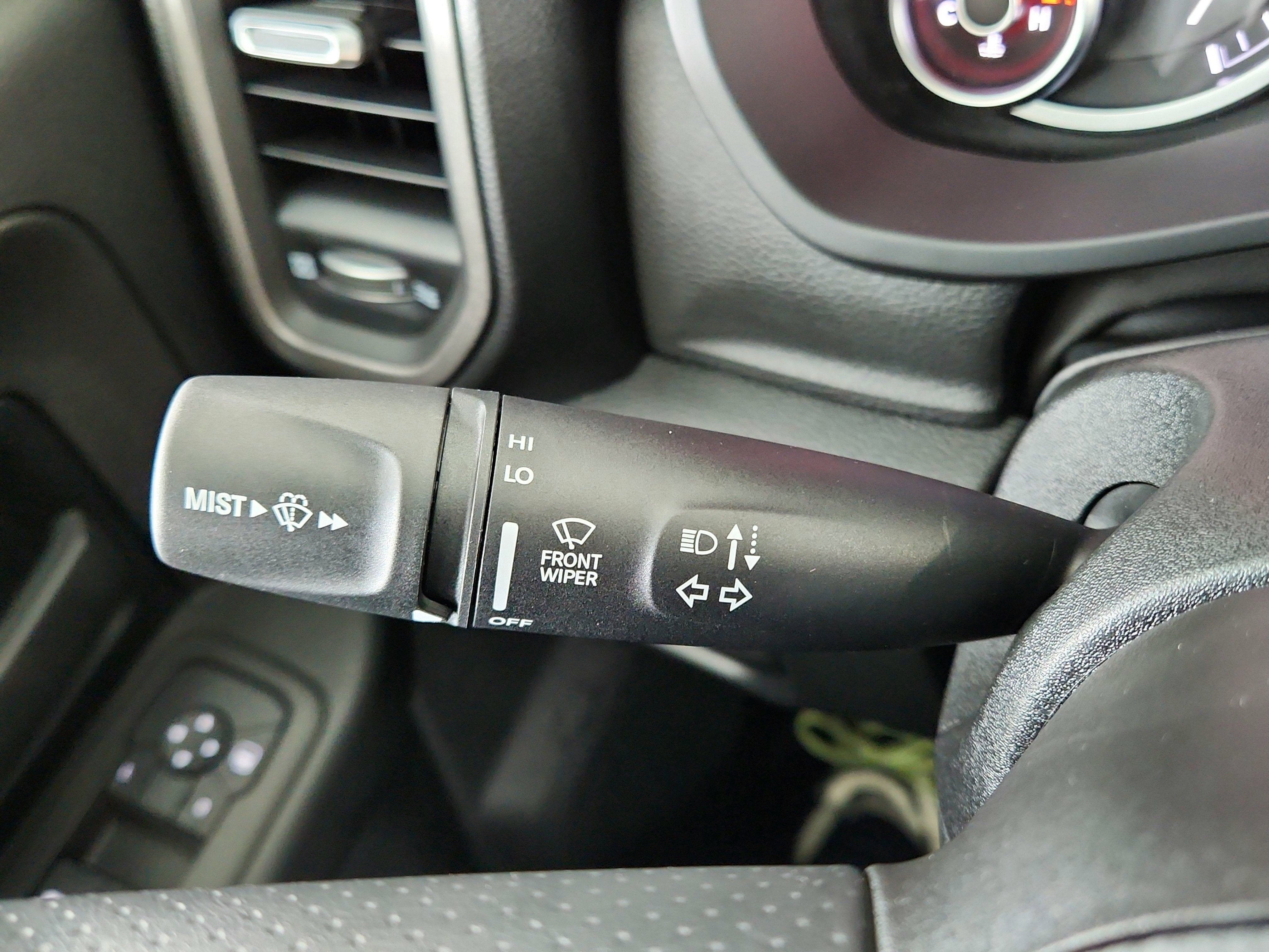 2026 RAM Ram 2500 RAM 2500 TRADESMAN CREW CAB 4X4 (149 IN WB 6 FT 4 IN BOX)