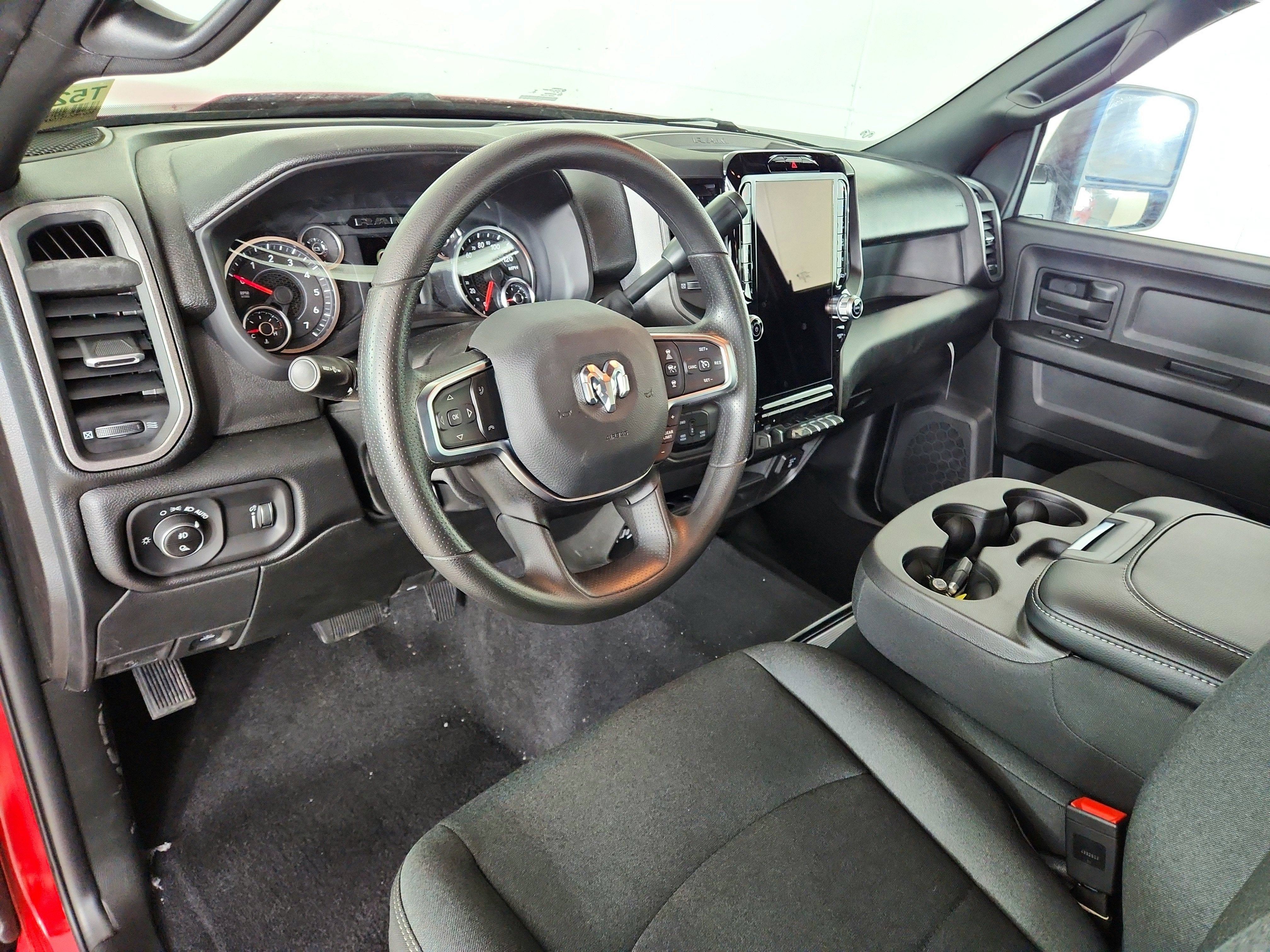 2026 RAM Ram 2500 RAM 2500 TRADESMAN CREW CAB 4X4 (149 IN WB 6 FT 4 IN BOX)