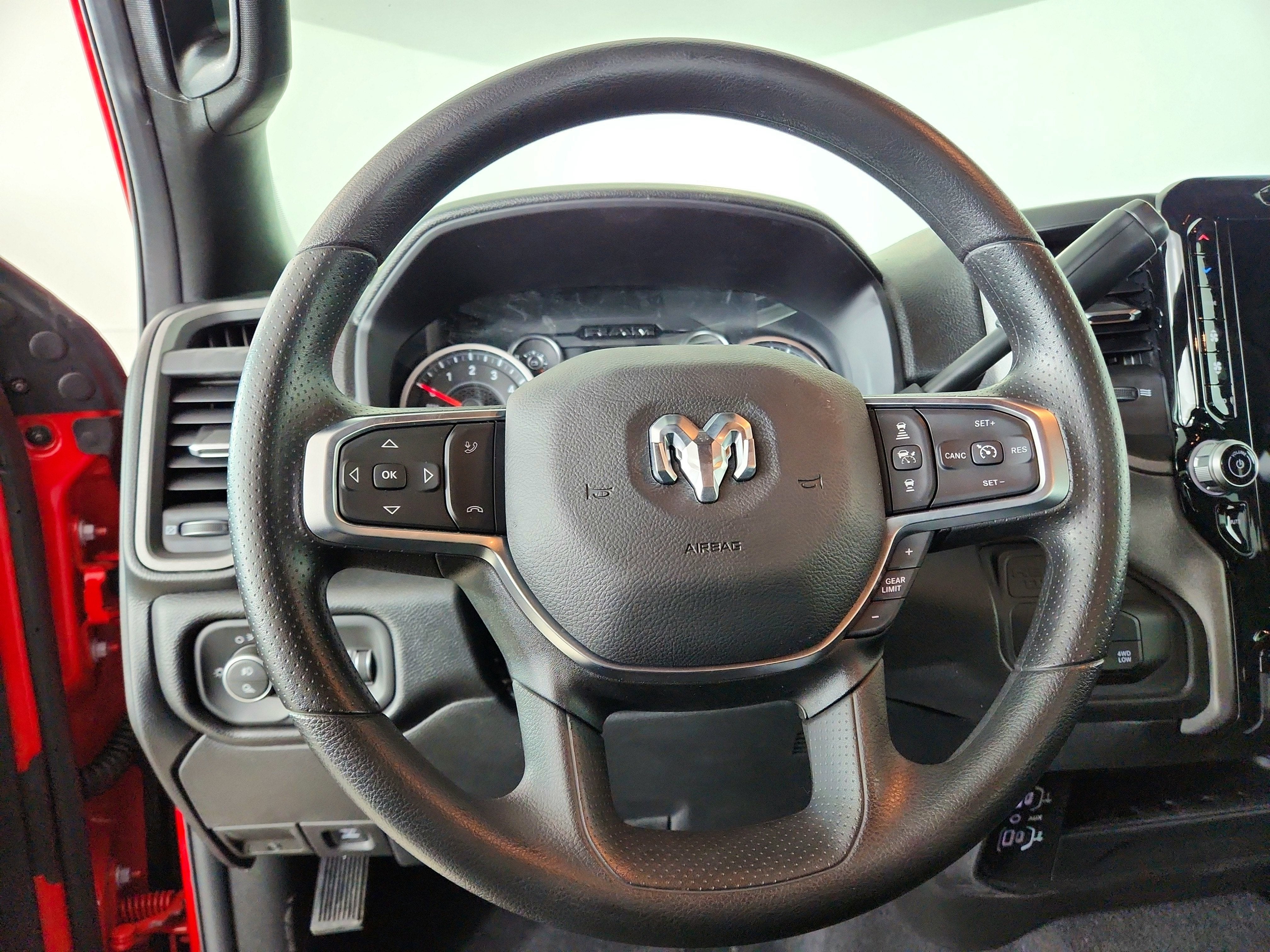 2026 RAM Ram 2500 RAM 2500 TRADESMAN CREW CAB 4X4 (149 IN WB 6 FT 4 IN BOX)