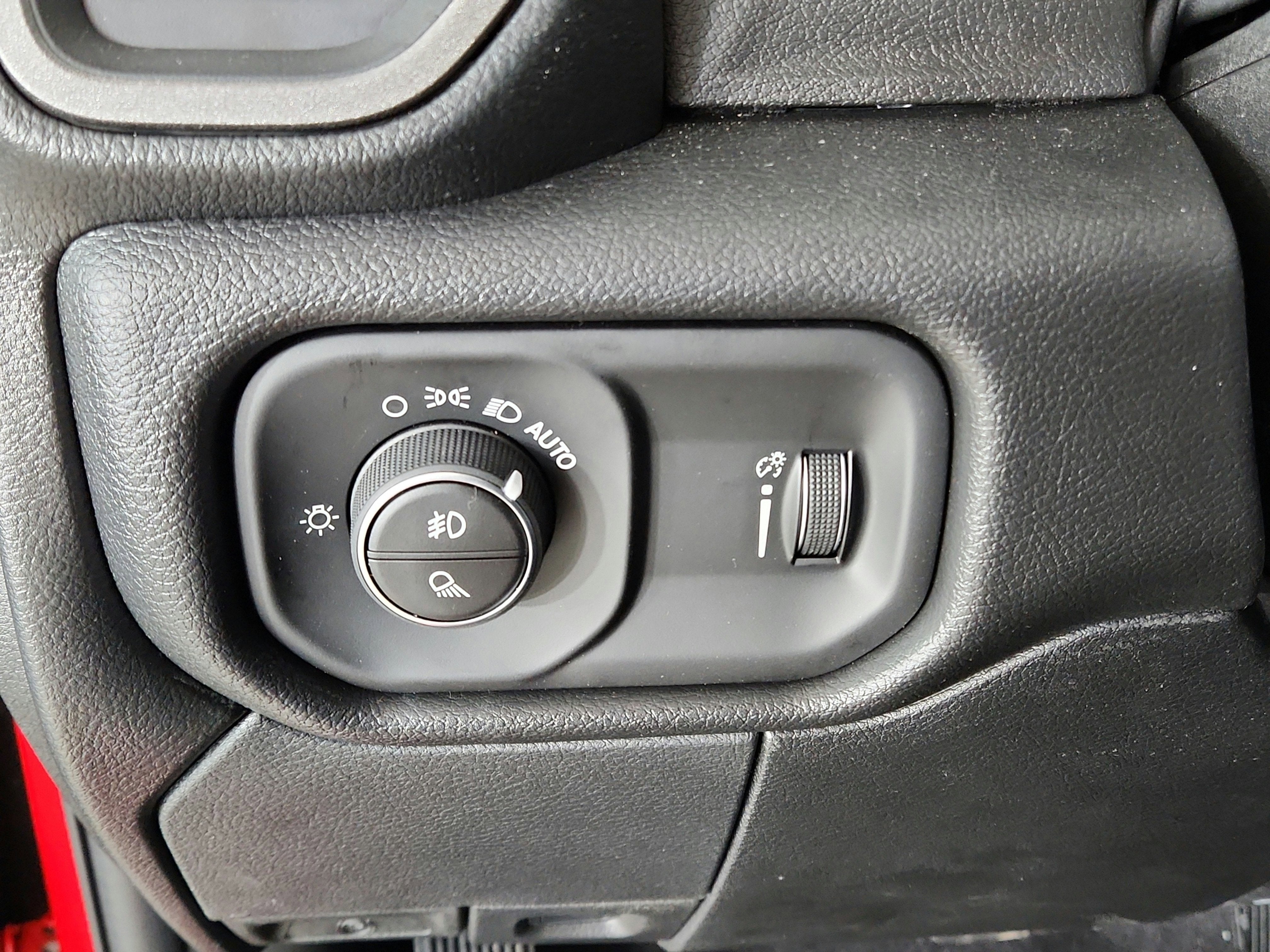 2026 RAM Ram 2500 RAM 2500 TRADESMAN CREW CAB 4X4 (149 IN WB 6 FT 4 IN BOX)