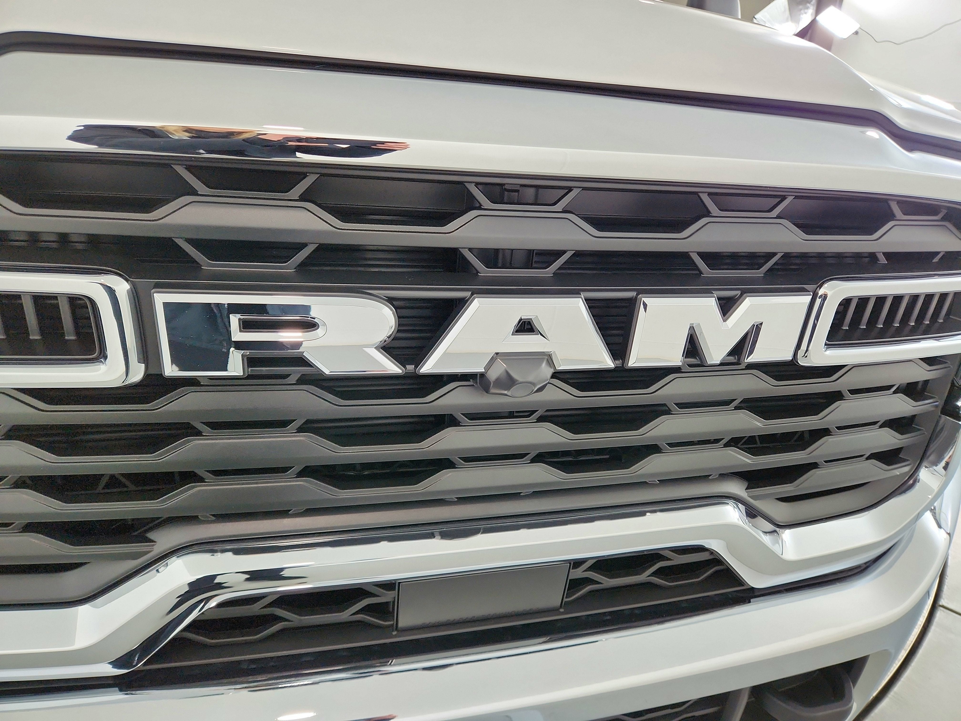 2026 RAM Ram 2500 RAM 2500 TRADESMAN CREW CAB 4X4 (149 IN WB 6 FT 4 IN BOX)