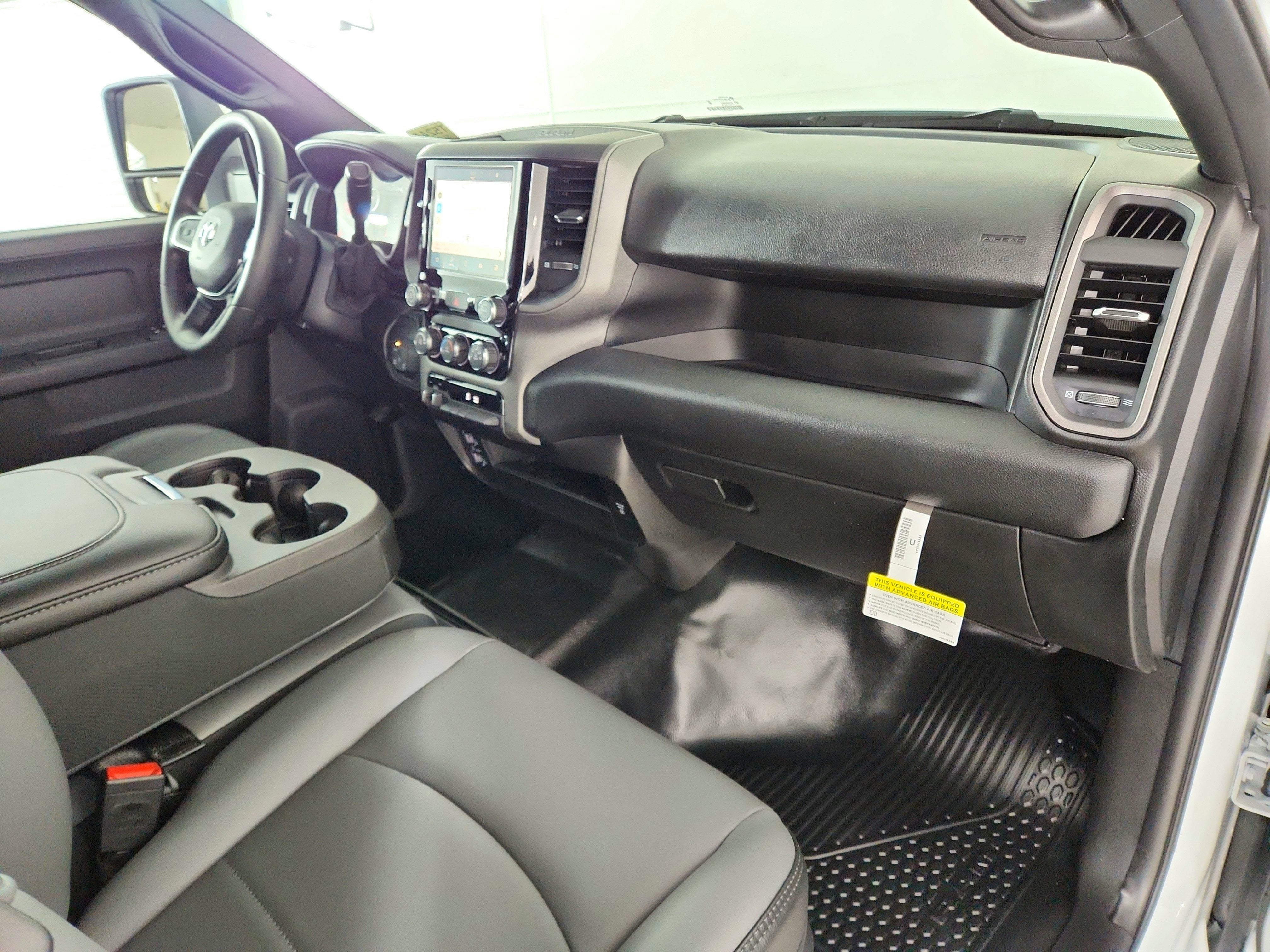 2026 RAM Ram 2500 RAM 2500 TRADESMAN CREW CAB 4X4 (149 IN WB 6 FT 4 IN BOX)