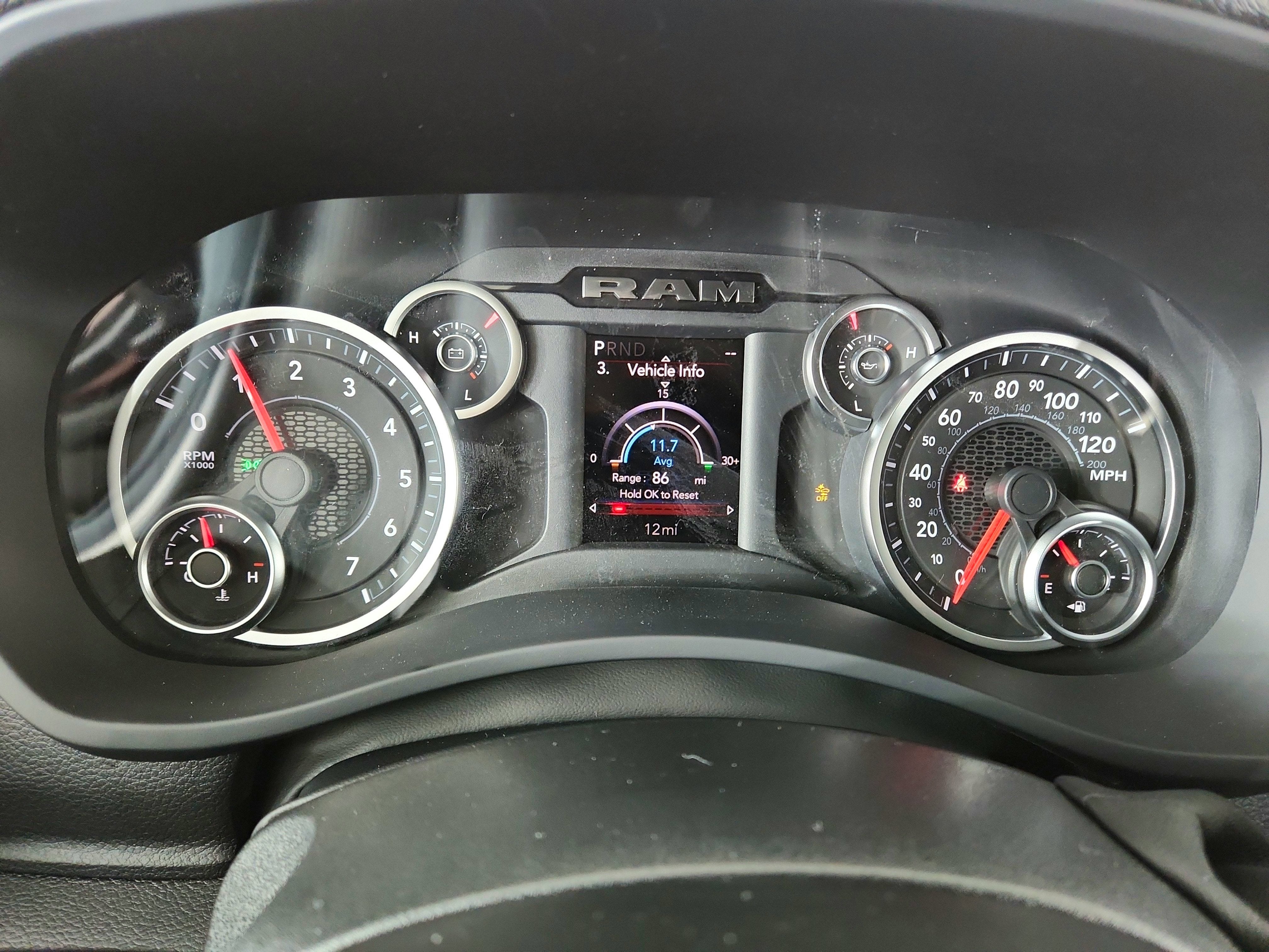 2026 RAM Ram 2500 RAM 2500 TRADESMAN CREW CAB 4X4 (149 IN WB 6 FT 4 IN BOX)