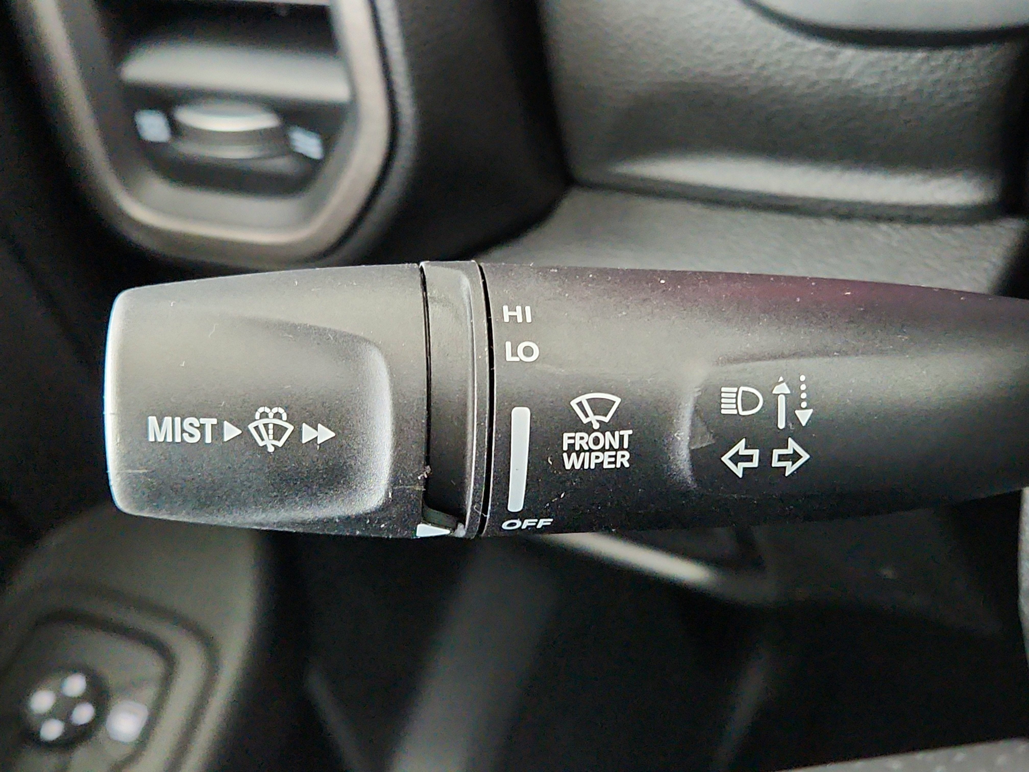 2026 RAM Ram 2500 RAM 2500 TRADESMAN CREW CAB 4X4 (149 IN WB 6 FT 4 IN BOX)