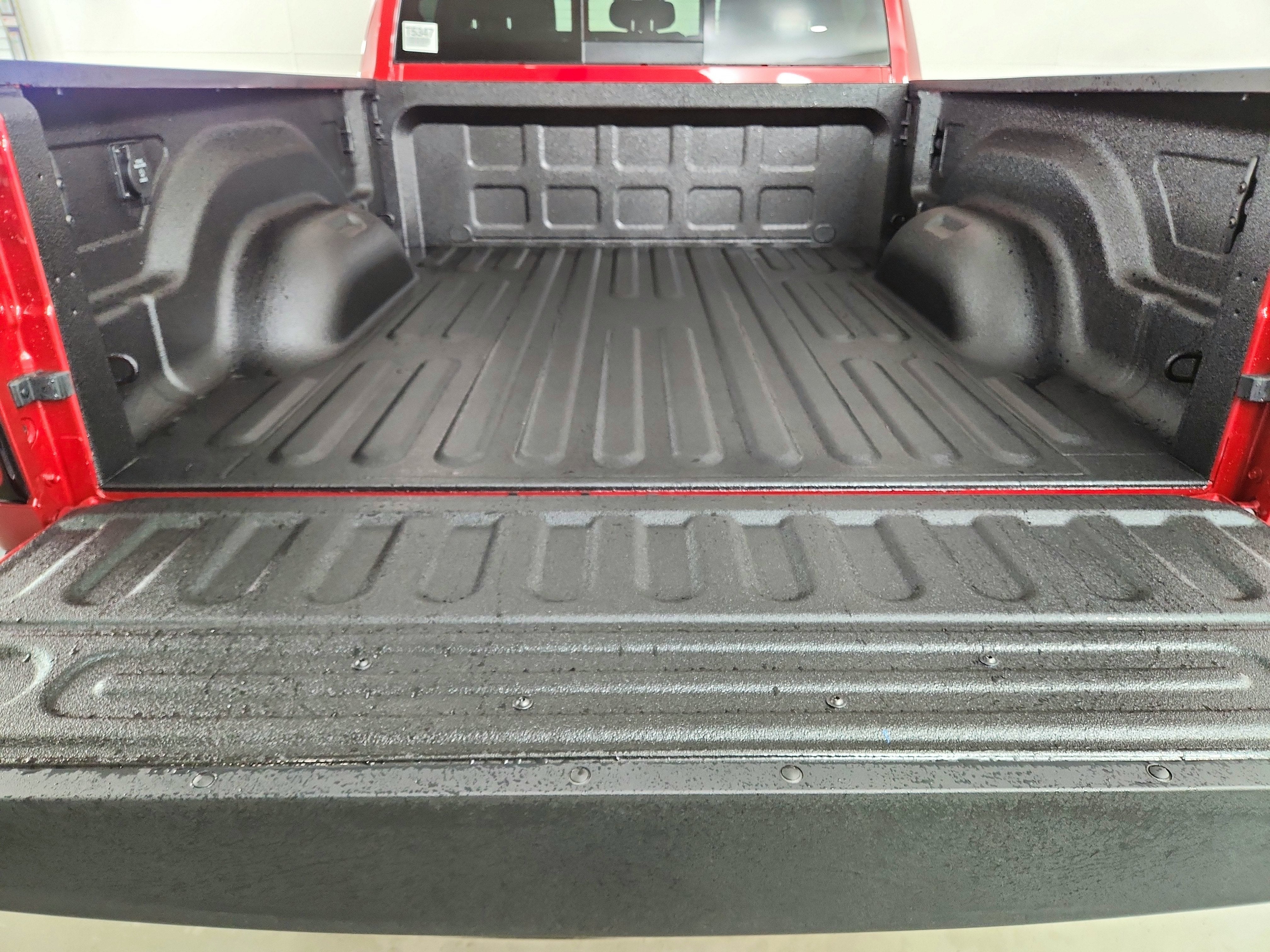 2026 RAM Ram 2500 RAM 2500 TRADESMAN CREW CAB 4X4 (149 IN WB 6 FT 4 IN BOX)