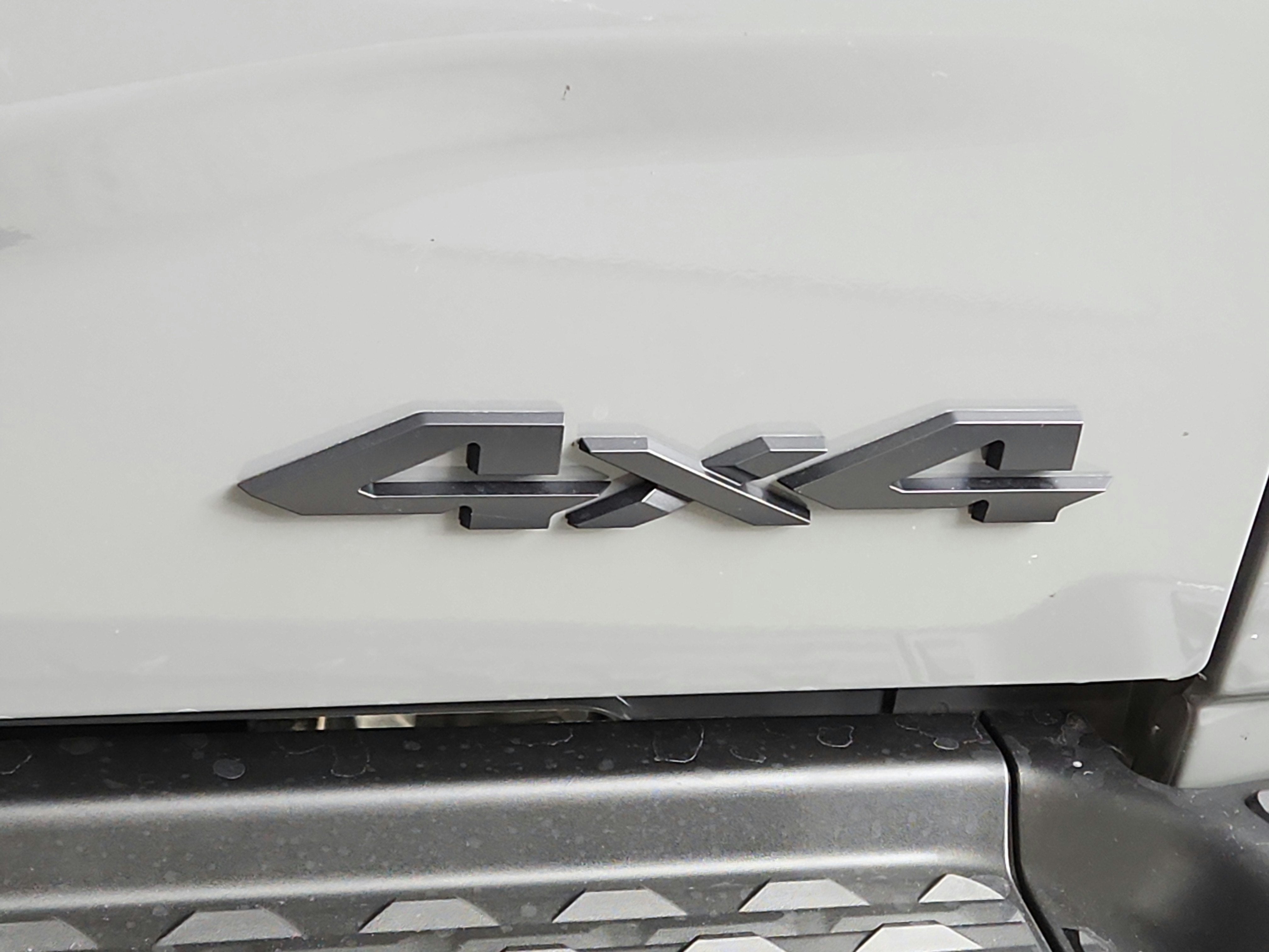 2027 RAM Ram 2500 Black Express 4x4 Crew Cab 6'4" Box