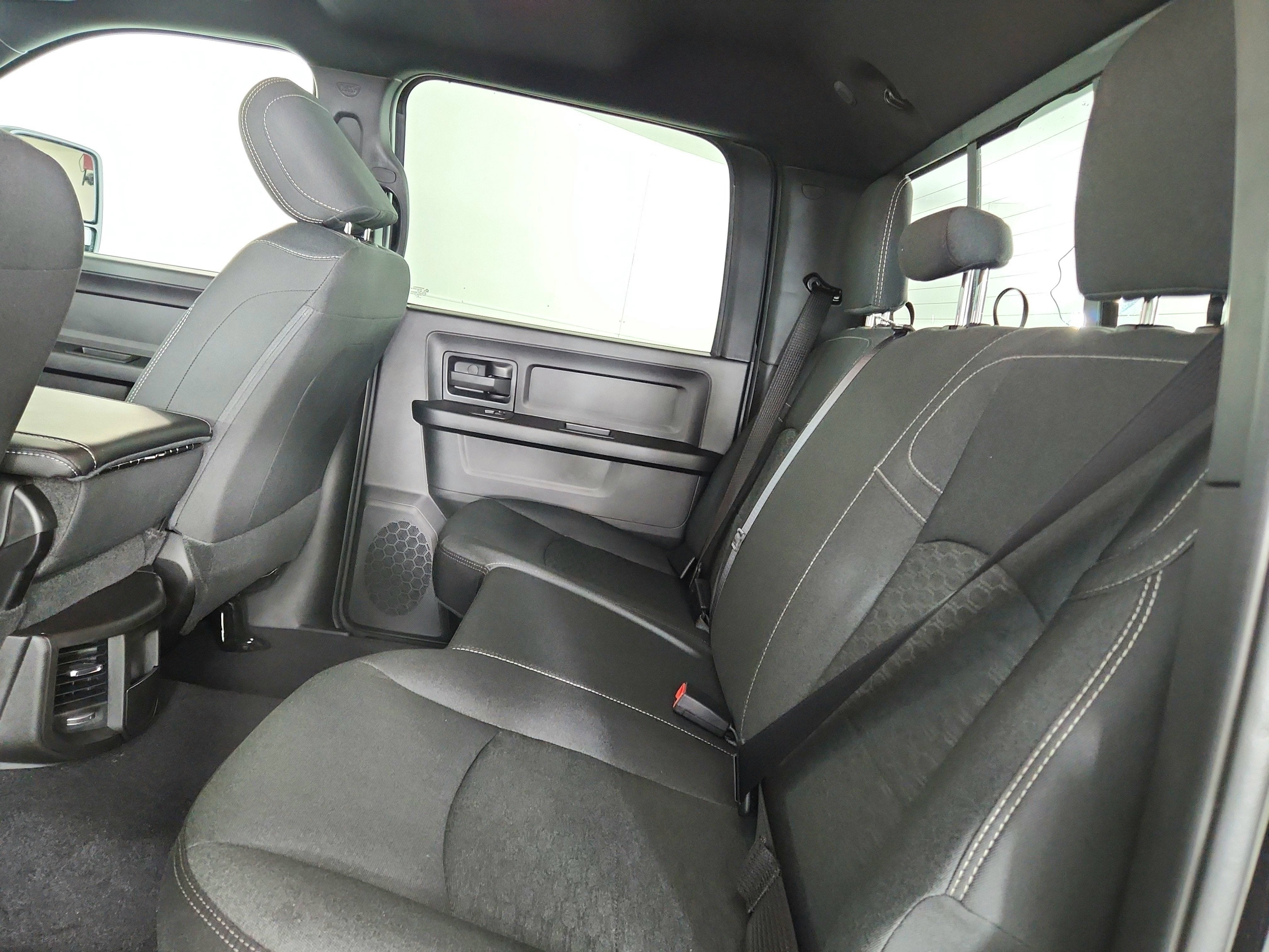 2026 RAM Ram 2500 RAM 2500 TRADESMAN CREW CAB 4X4 (149 IN WB 6 FT 4 IN BOX)