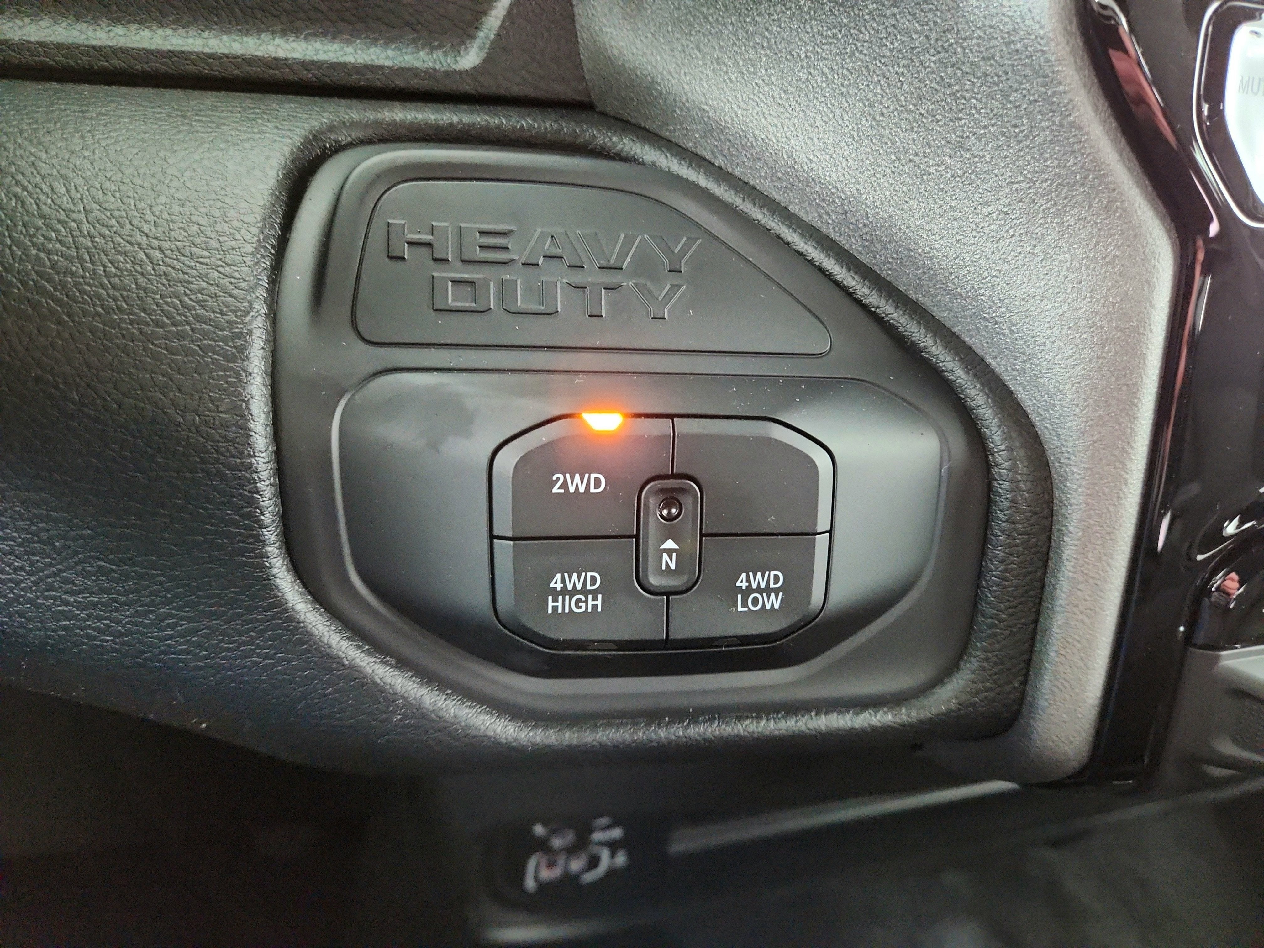 2026 RAM Ram 2500 RAM 2500 TRADESMAN CREW CAB 4X4 (149 IN WB 6 FT 4 IN BOX)