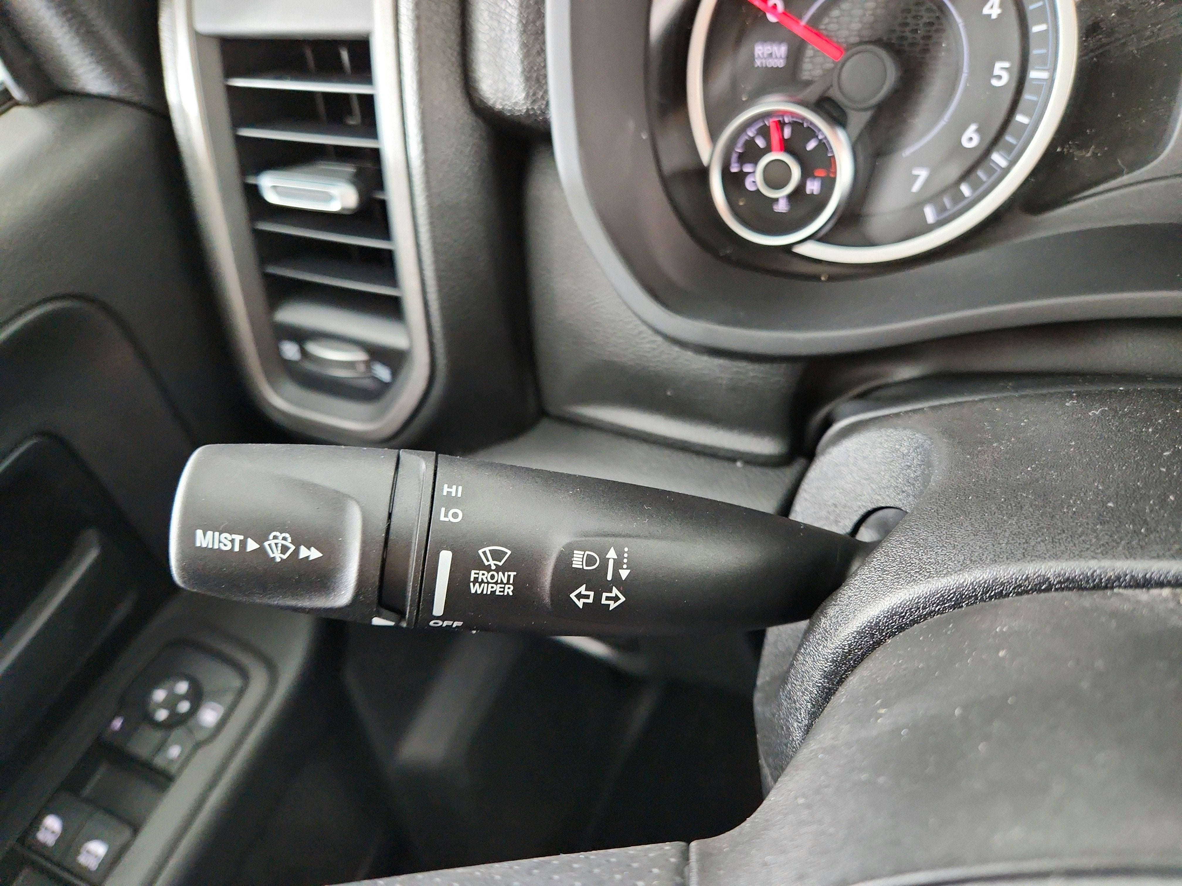 2026 RAM Ram 2500 RAM 2500 TRADESMAN CREW CAB 4X4 (149 IN WB 6 FT 4 IN BOX)