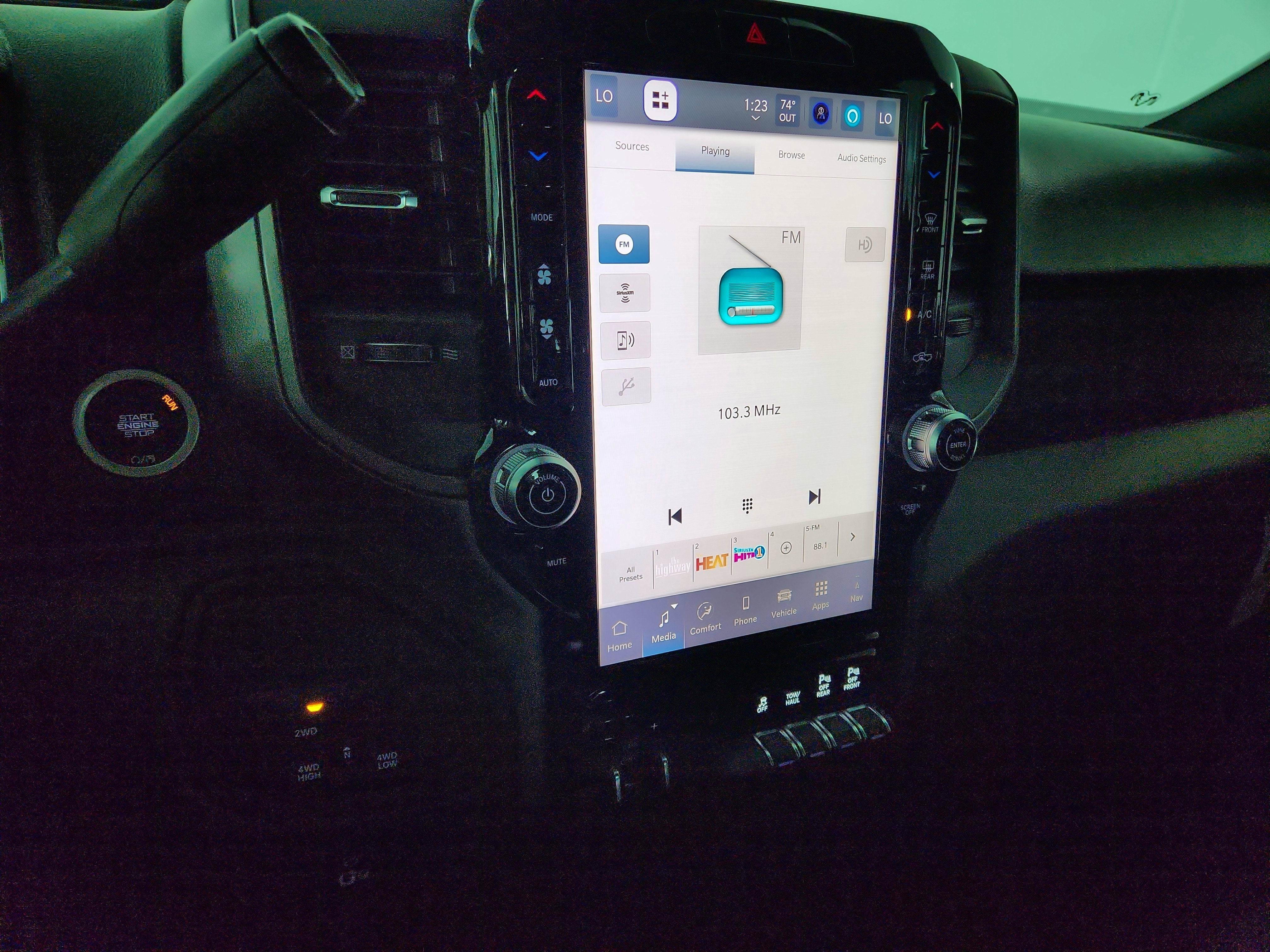 2026 RAM Ram 2500 RAM 2500 TRADESMAN CREW CAB 4X4 (149 IN WB 6 FT 4 IN BOX)