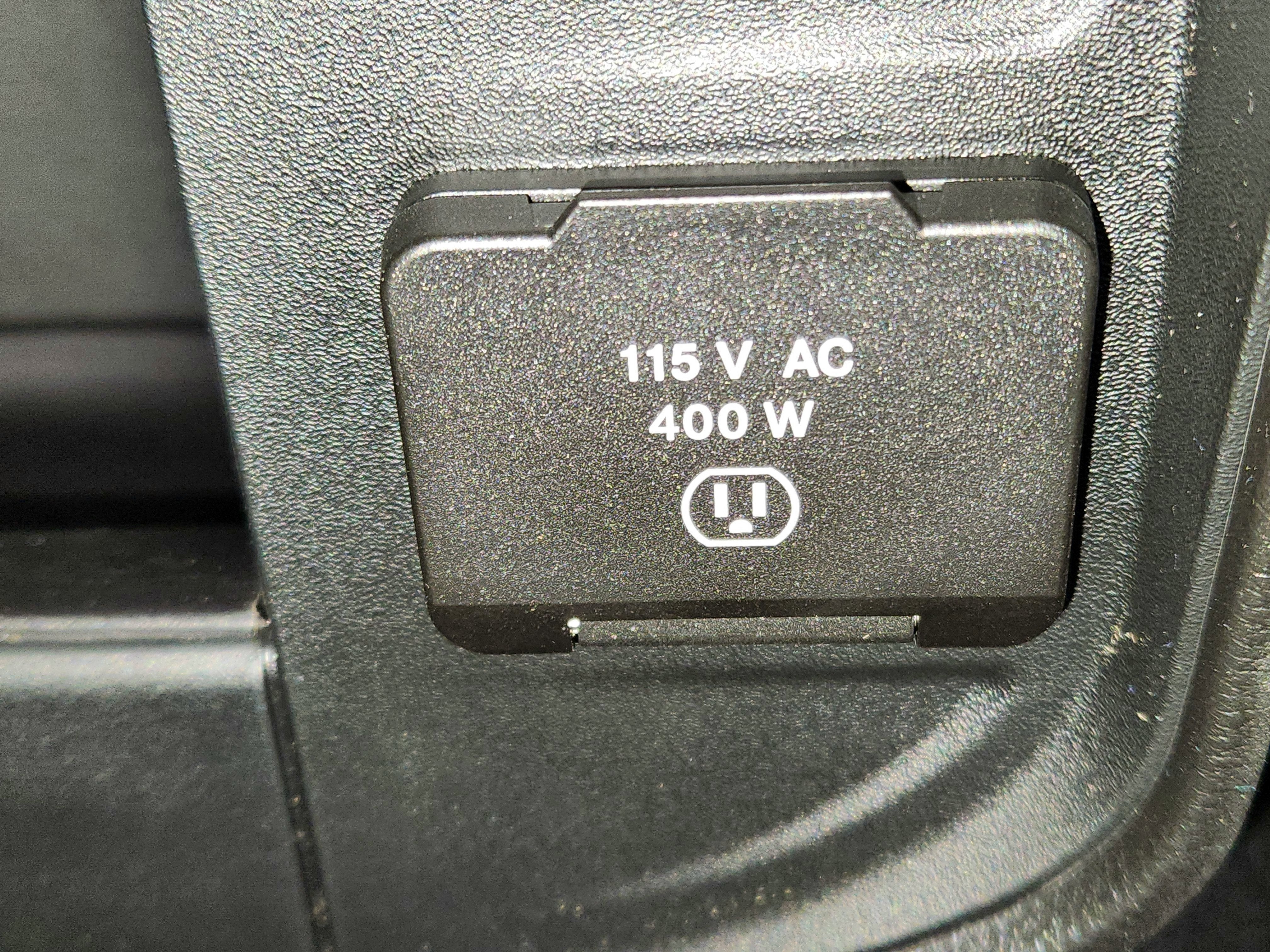 2026 RAM Ram 2500 RAM 2500 TRADESMAN CREW CAB 4X4 (149 IN WB 6 FT 4 IN BOX)