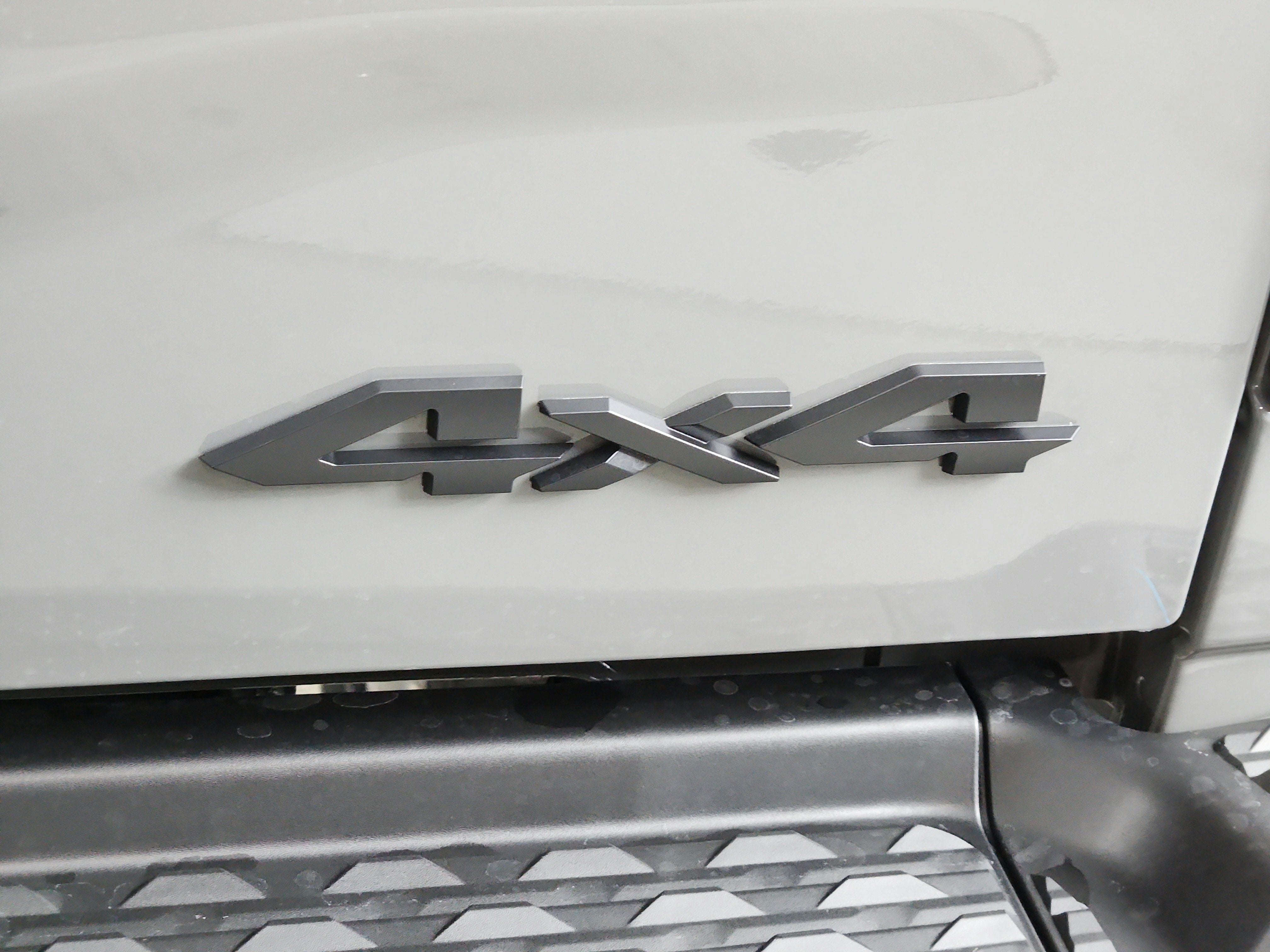2027 RAM Ram 2500 Black Express 4x4 Crew Cab 6'4" Box