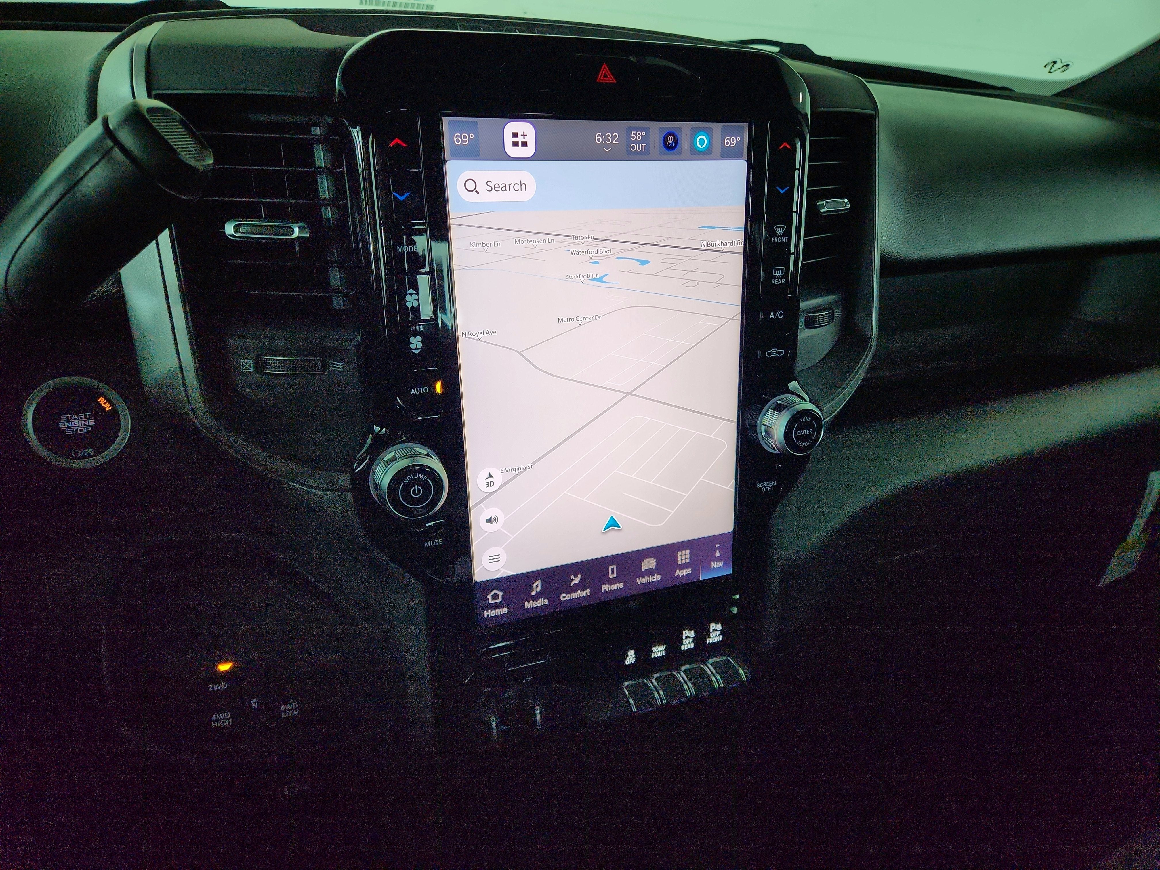 2026 RAM Ram 2500 RAM 2500 TRADESMAN CREW CAB 4X4 (149 IN WB 6 FT 4 IN BOX)