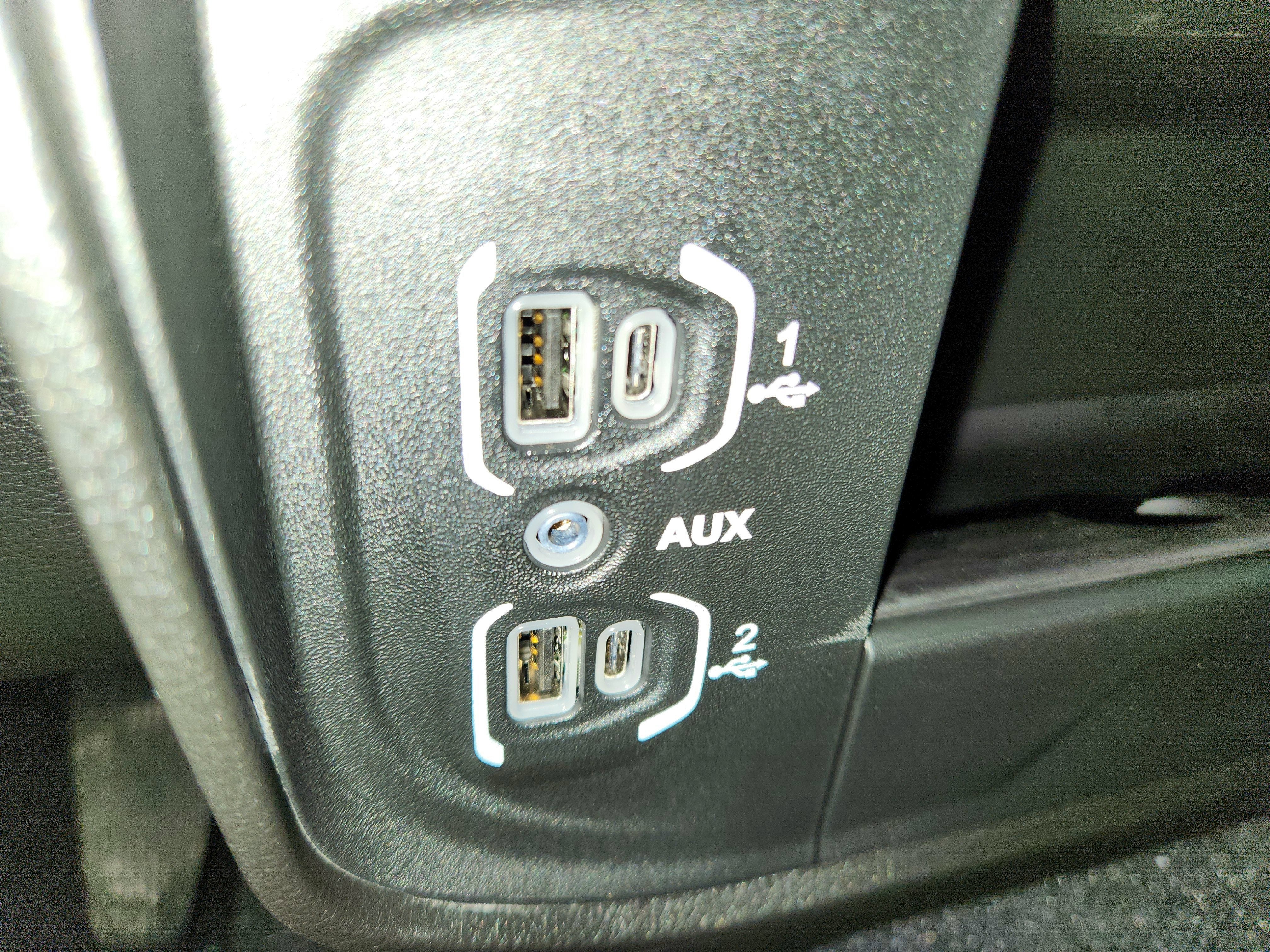 2026 RAM Ram 2500 RAM 2500 TRADESMAN CREW CAB 4X4 (149 IN WB 6 FT 4 IN BOX)