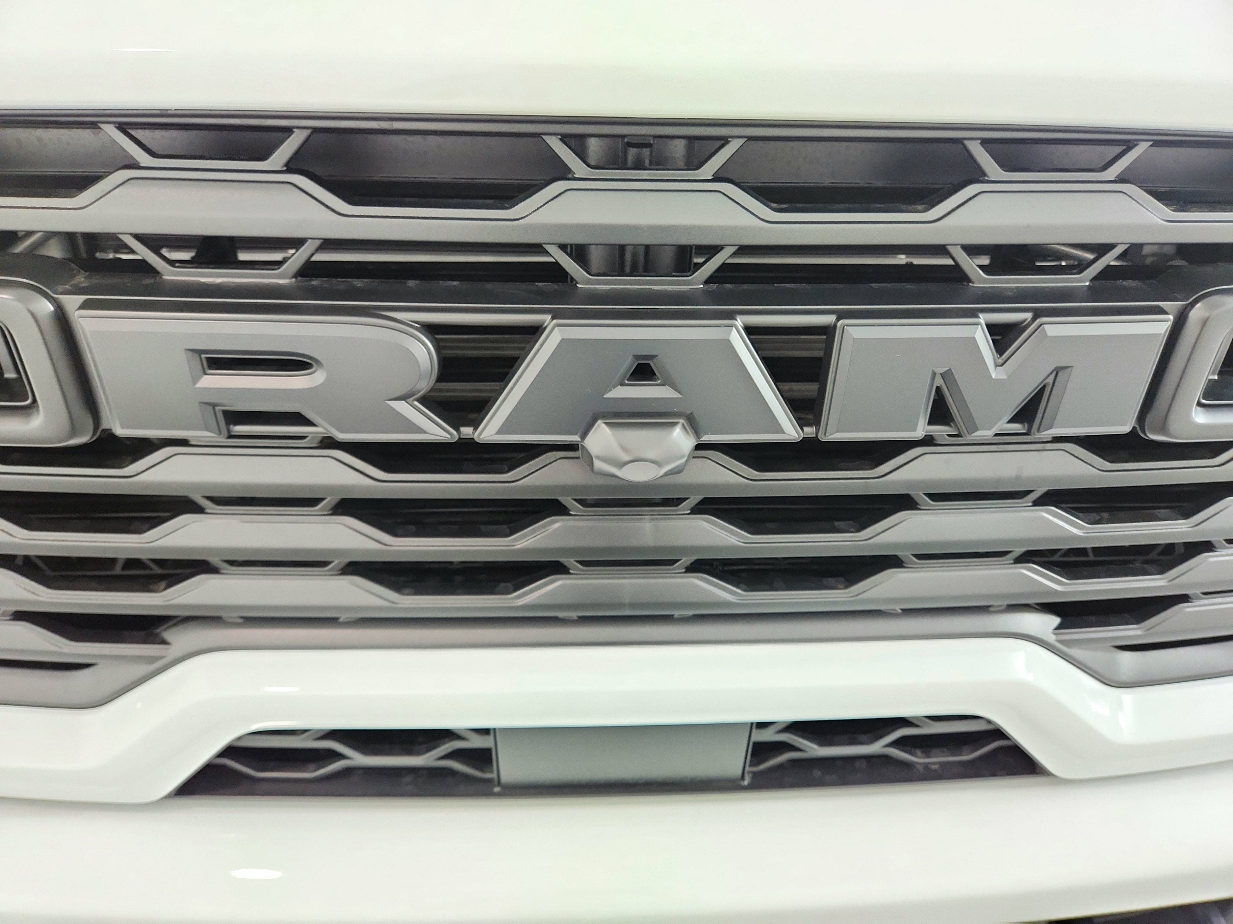 2026 RAM Ram 2500 RAM 2500 TRADESMAN CREW CAB 4X4 (149 IN WB 6 FT 4 IN BOX)