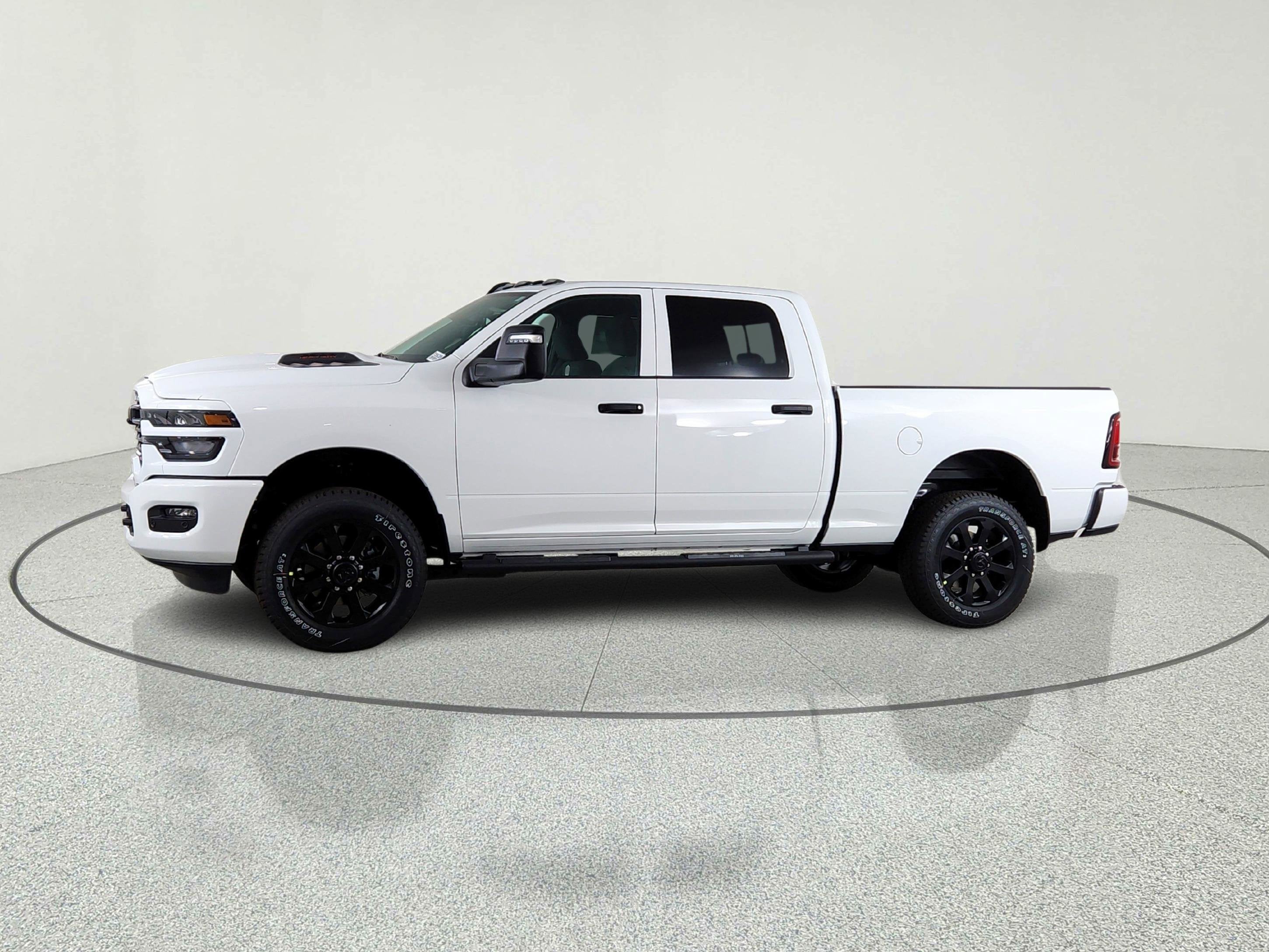 2026 RAM Ram 2500 RAM 2500 TRADESMAN CREW CAB 4X4 (149 IN WB 6 FT 4 IN BOX)