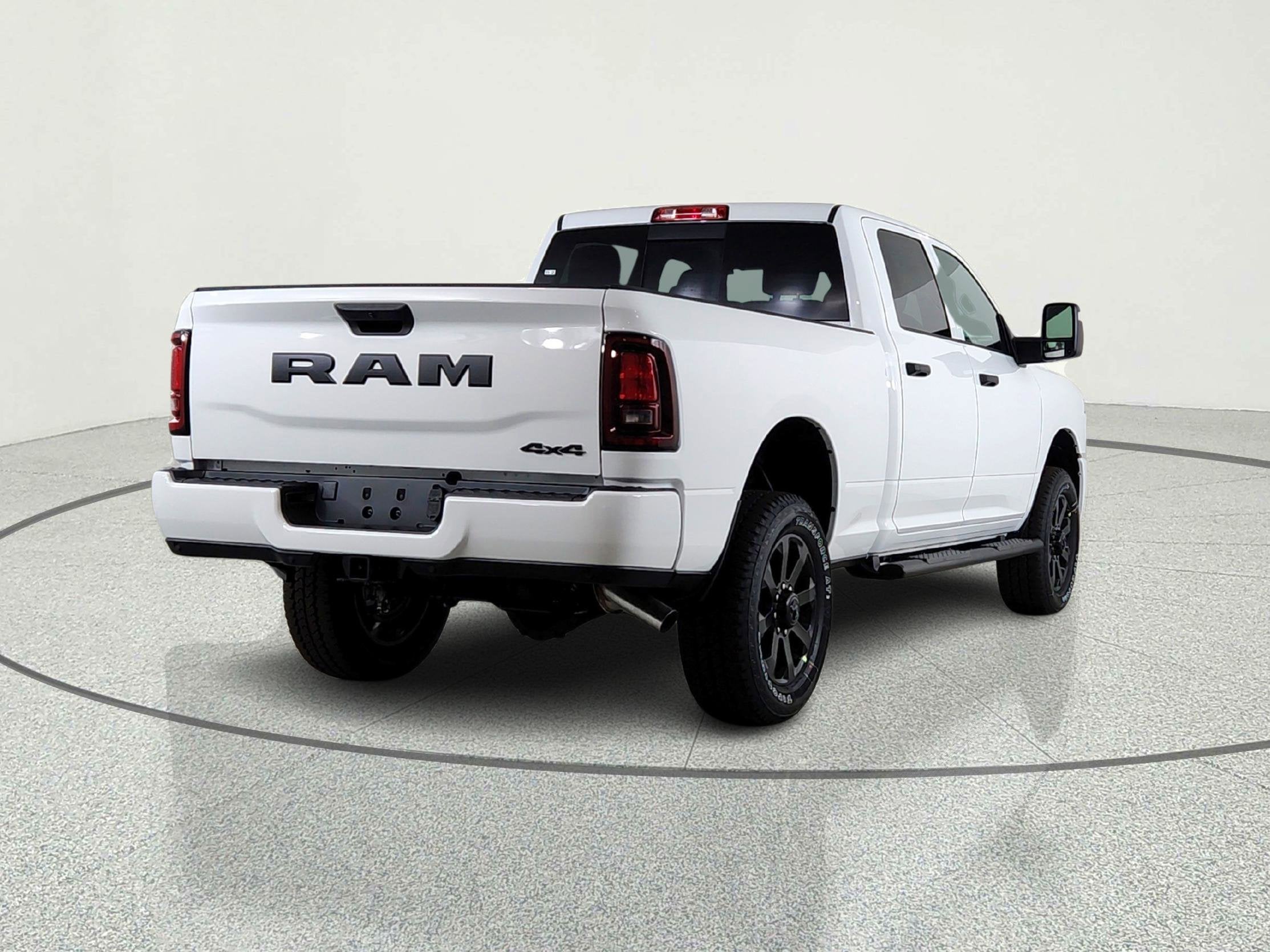 2026 RAM Ram 2500 RAM 2500 TRADESMAN CREW CAB 4X4 (149 IN WB 6 FT 4 IN BOX)
