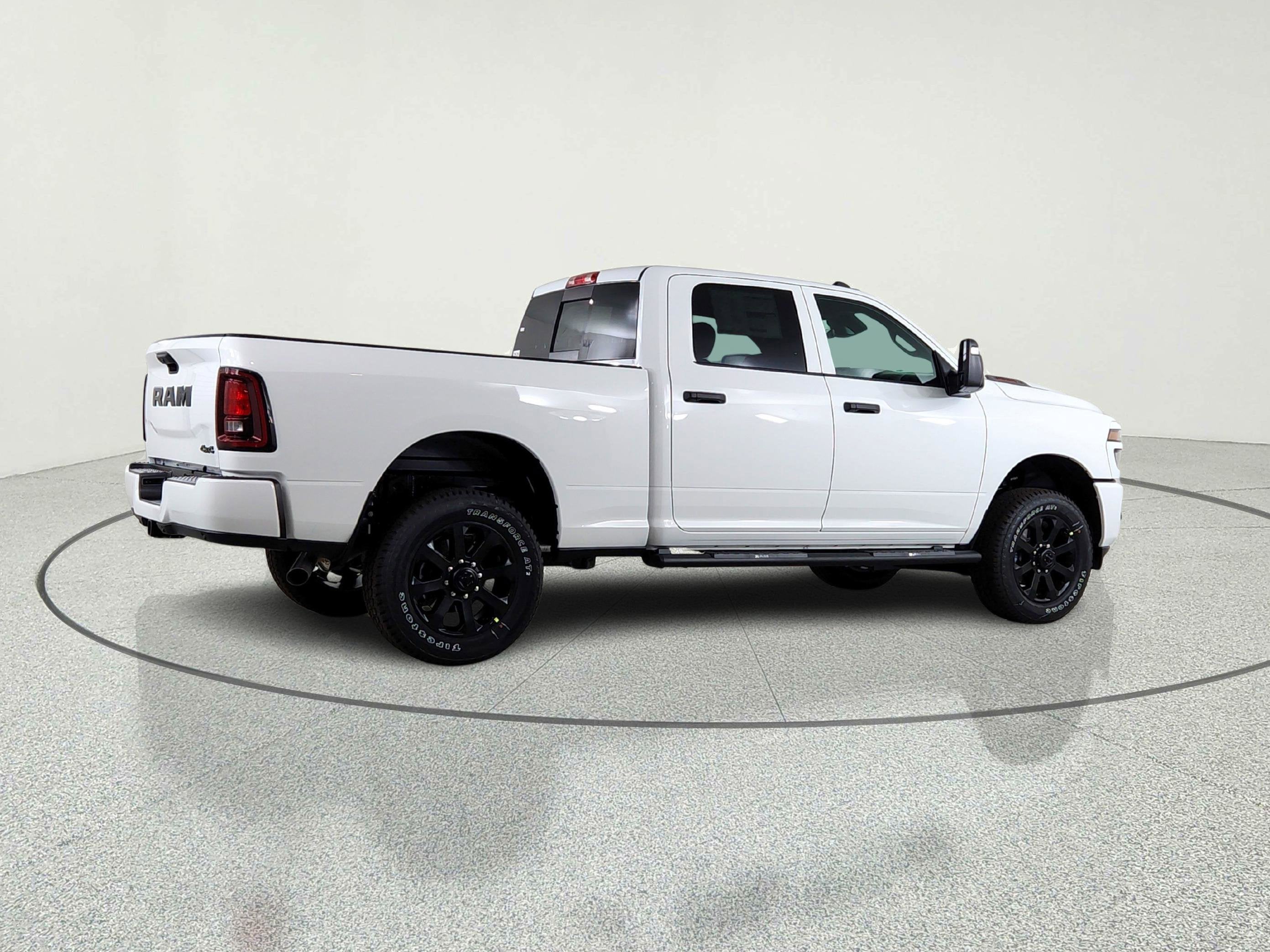 2026 RAM Ram 2500 RAM 2500 TRADESMAN CREW CAB 4X4 (149 IN WB 6 FT 4 IN BOX)