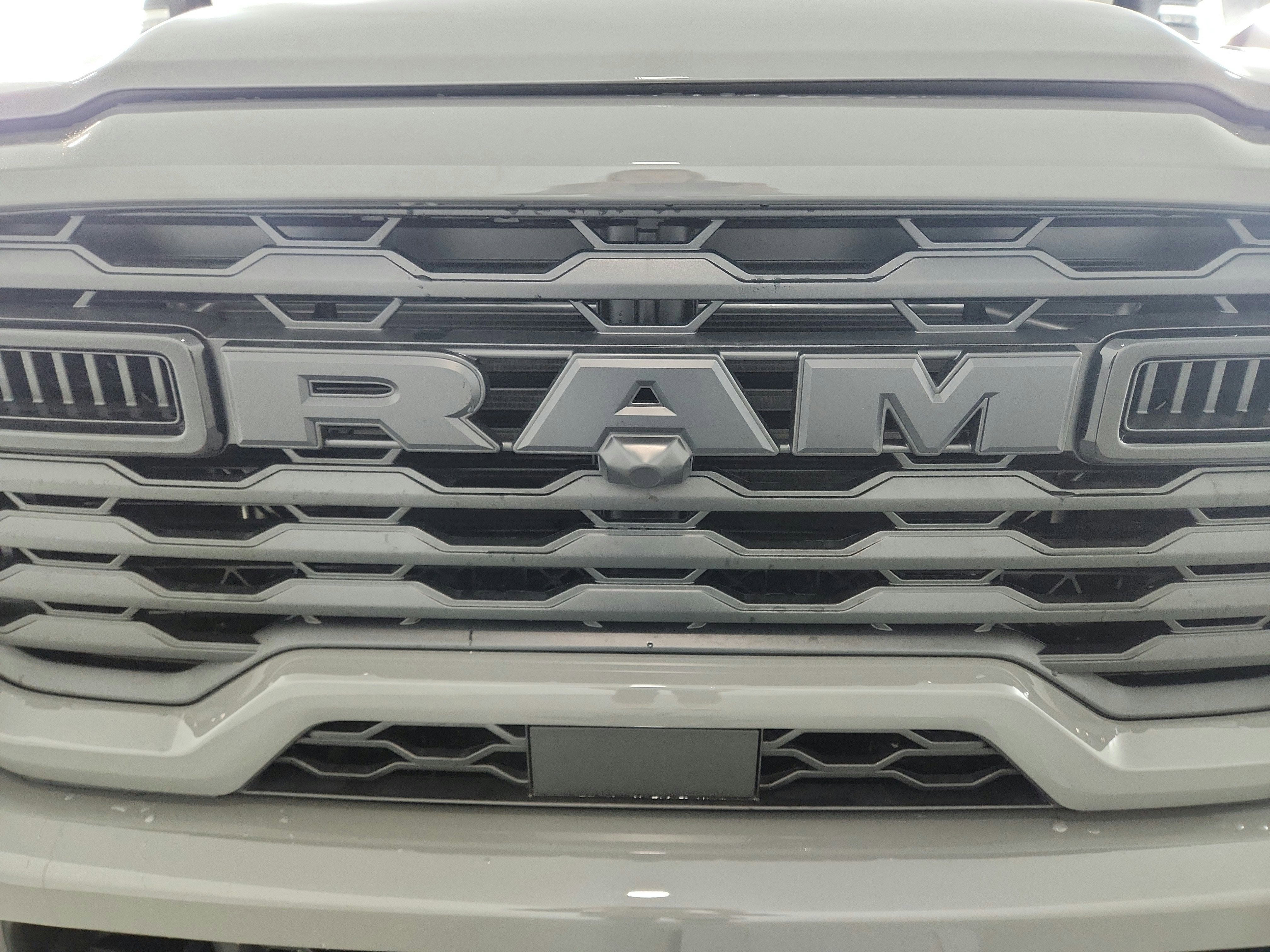 2026 RAM Ram 2500 RAM 2500 BIG HORN CREW CAB 4X4 (149 IN WB 6 FT 4 IN BOX)