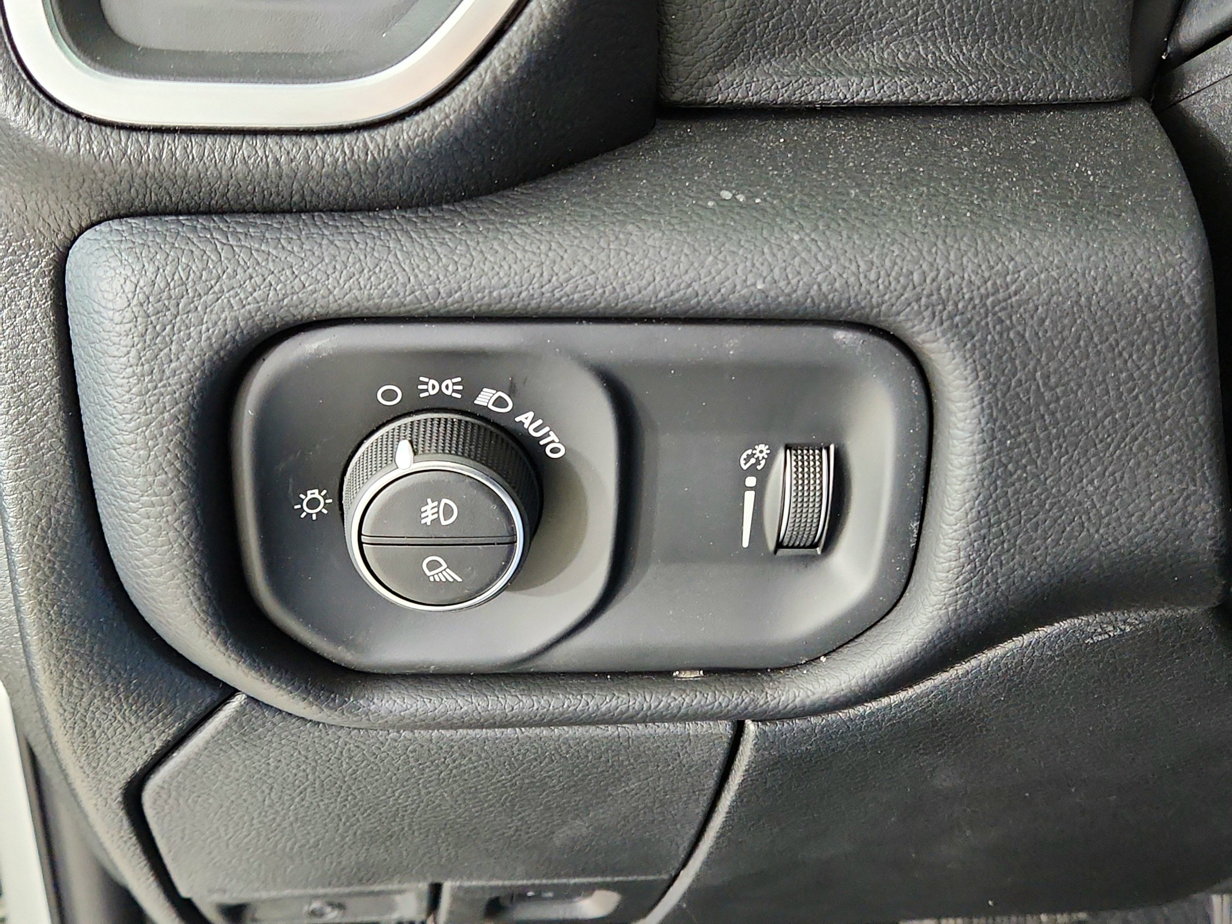 2026 RAM Ram 2500 RAM 2500 BIG HORN CREW CAB 4X4 (149 IN WB 6 FT 4 IN BOX)