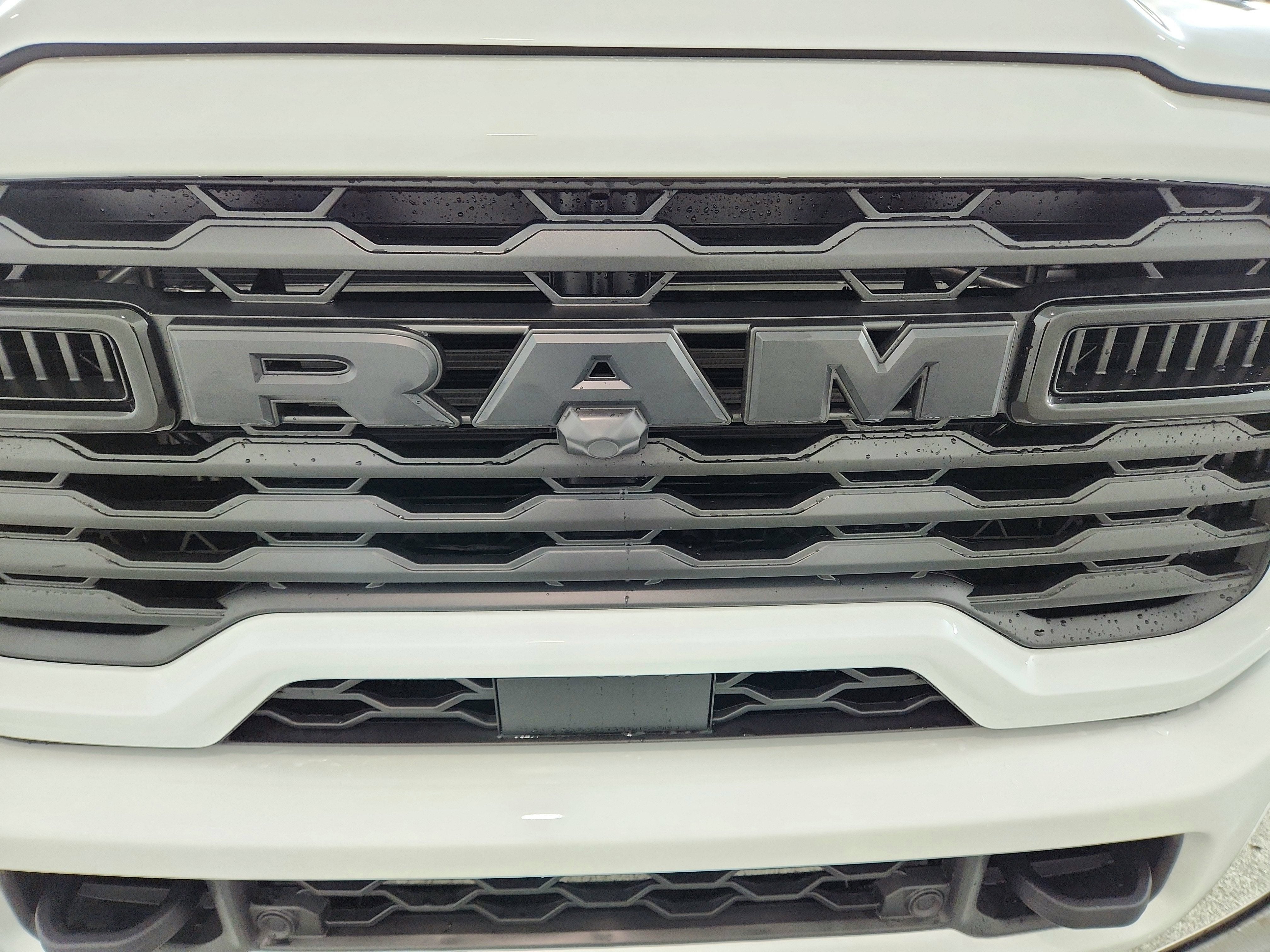 2026 RAM Ram 2500 RAM 2500 BIG HORN CREW CAB 4X4 (149 IN WB 6 FT 4 IN BOX)