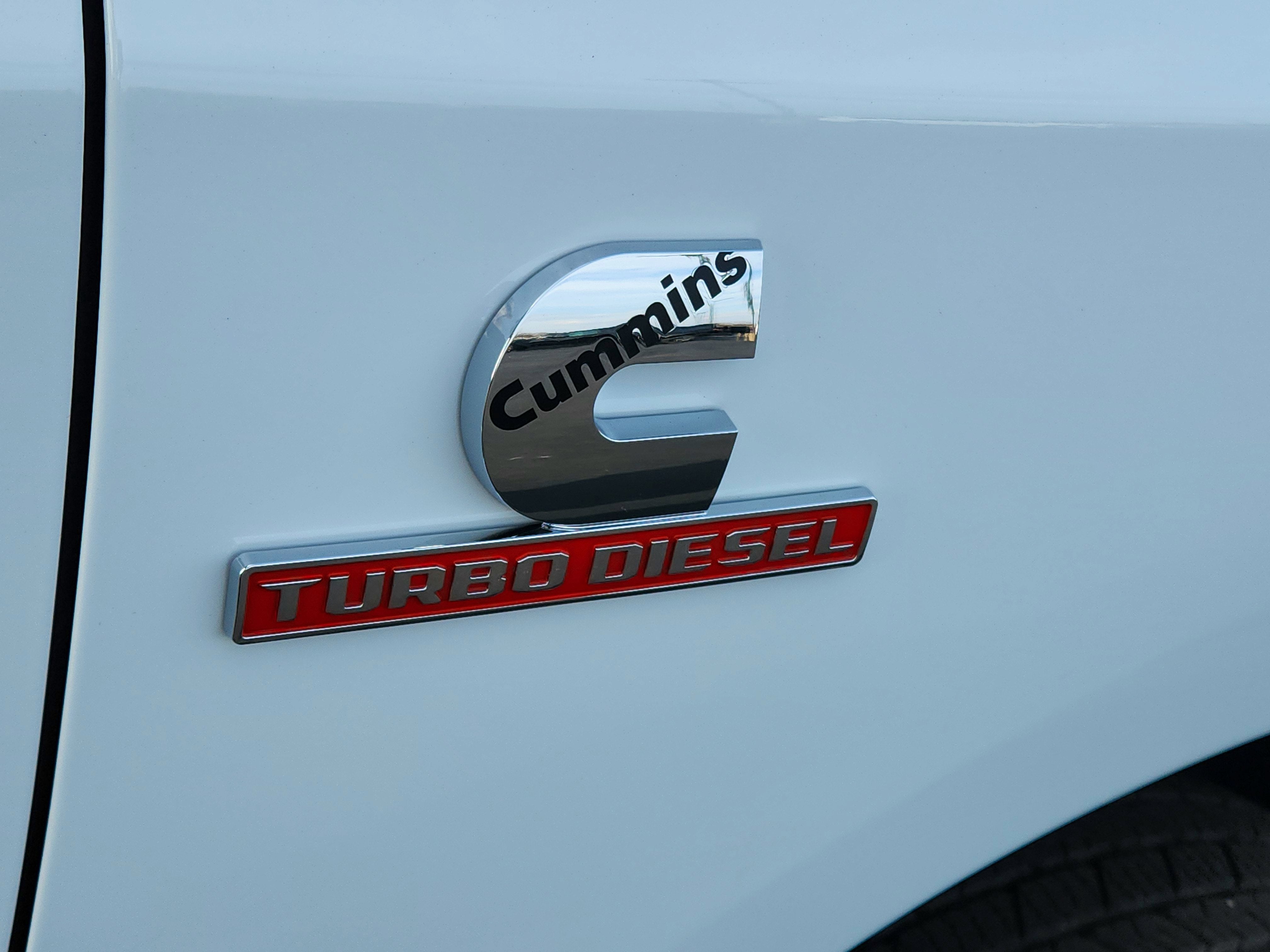 2026 RAM Ram 3500 Chassis Cab RAM 3500 REG CAB CHASSIS 4X4 (143.5 IN WB - CA OF 60 IN)