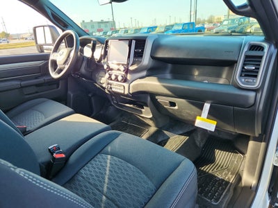 2026 RAM Ram 3500 Chassis Cab RAM 3500 REG CAB CHASSIS 4X4 (143.5 IN WB - CA OF 60 IN)