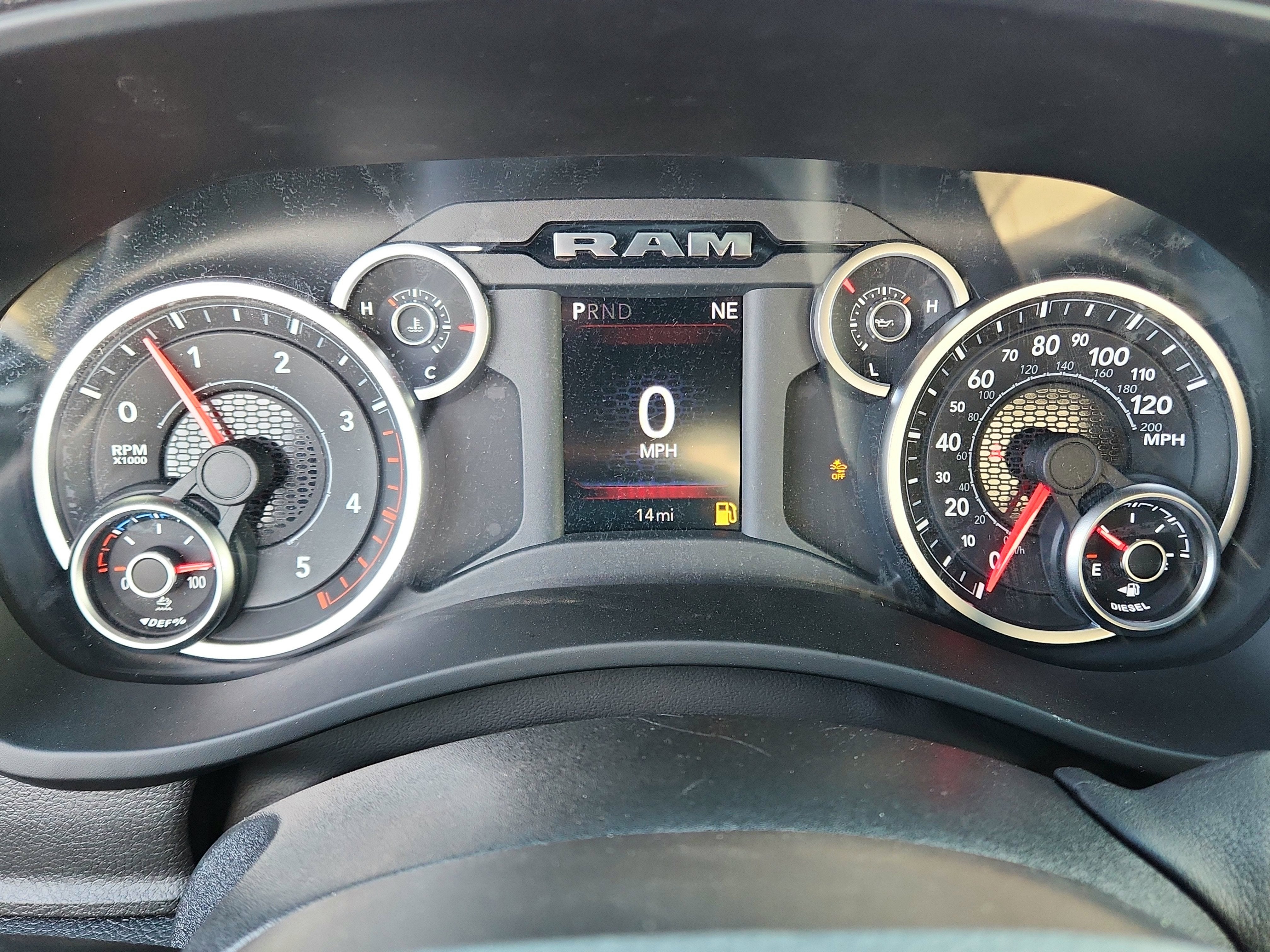 2026 RAM Ram 3500 Chassis Cab RAM 3500 REG CAB CHASSIS 4X4 (143.5 IN WB - CA OF 60 IN)