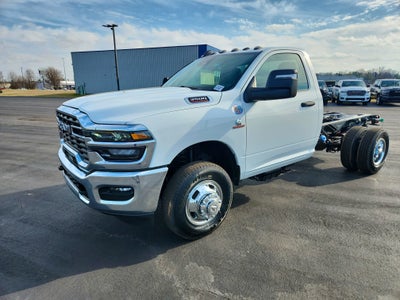 2026 RAM Ram 3500 Chassis Cab RAM 3500 REG CAB CHASSIS 4X4 (143.5 IN WB - CA OF 60 IN)