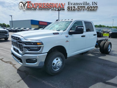 2026 RAM Ram 3500 Chassis Cab RAM 3500 CREW CAB CHASSIS 4X4 (172.4 IN WB - CA OF 60 IN)