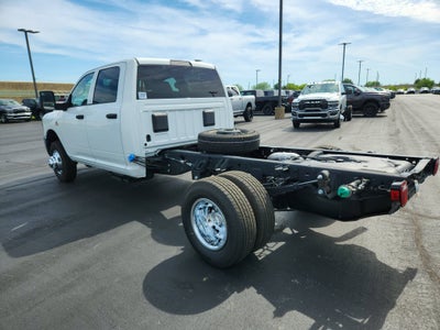 2026 RAM Ram 3500 Chassis Cab RAM 3500 CREW CAB CHASSIS 4X4 (172.4 IN WB - CA OF 60 IN)