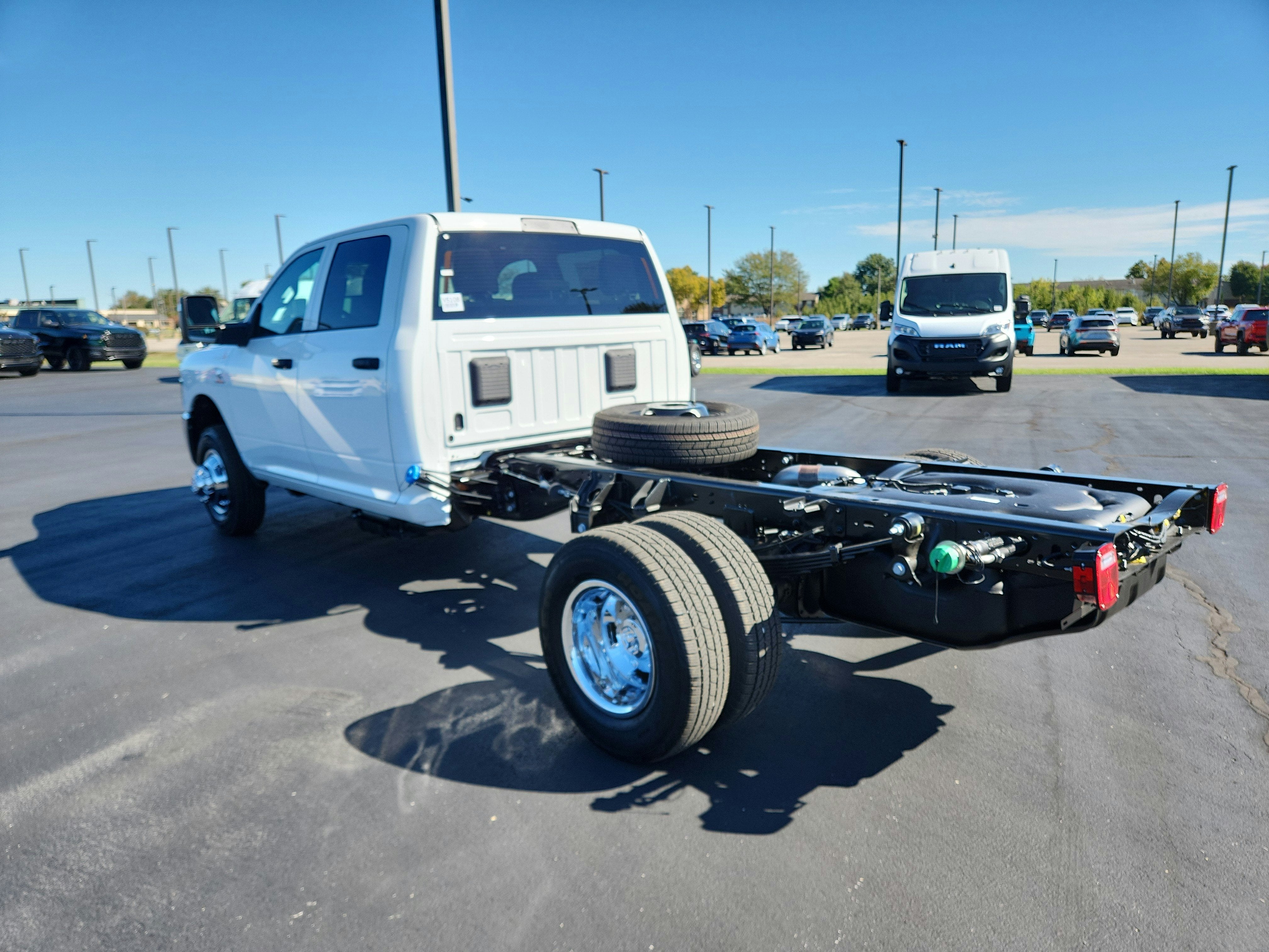 2027 RAM Ram 3500 Chassis Cab Tradesman 4WD Crew Cab 60" CA 172.4" WB