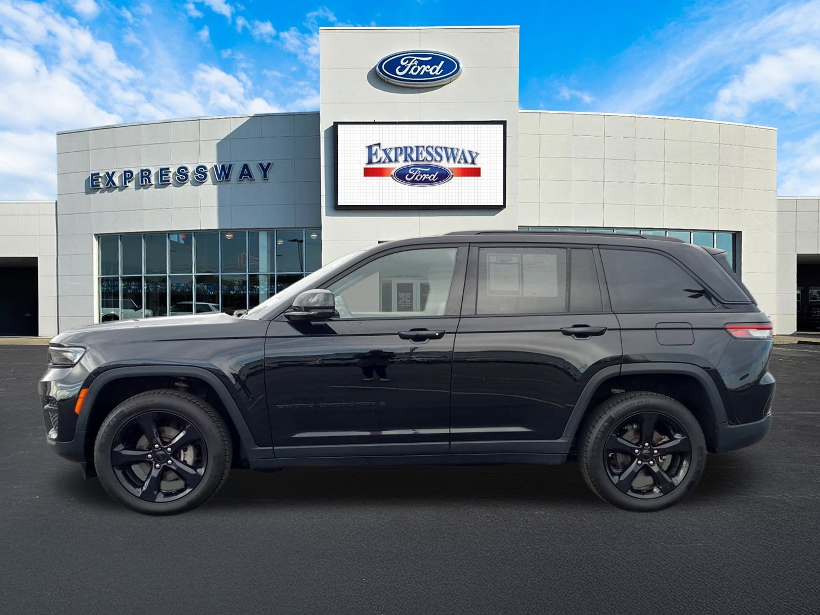 2024 Jeep Grand Cherokee Altitude