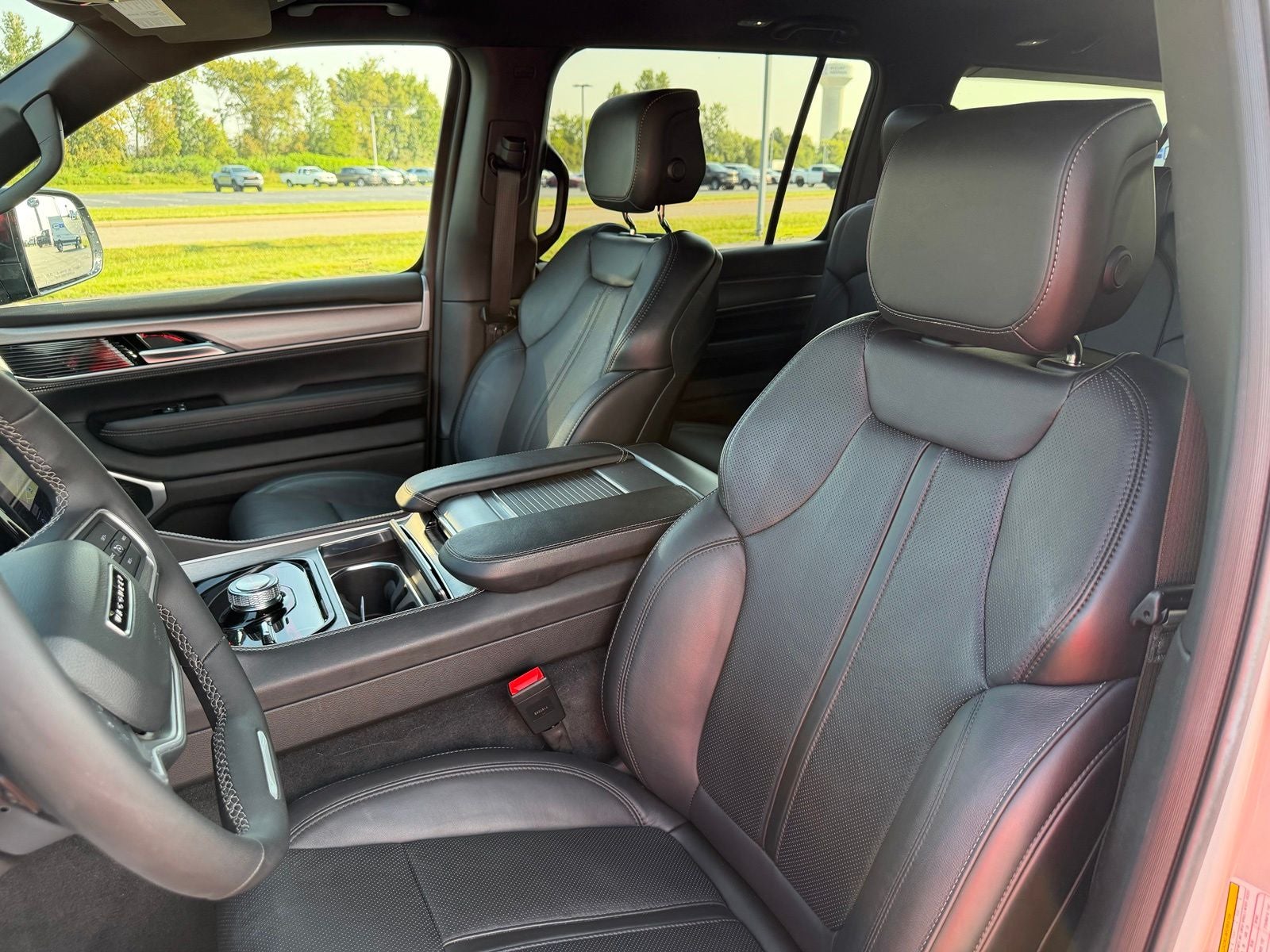 2025 Jeep Wagoneer L Series II
