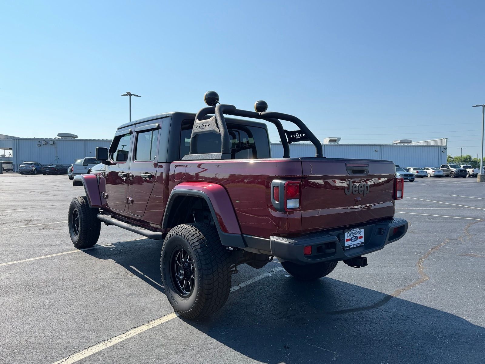 2022 Jeep Gladiator Sport