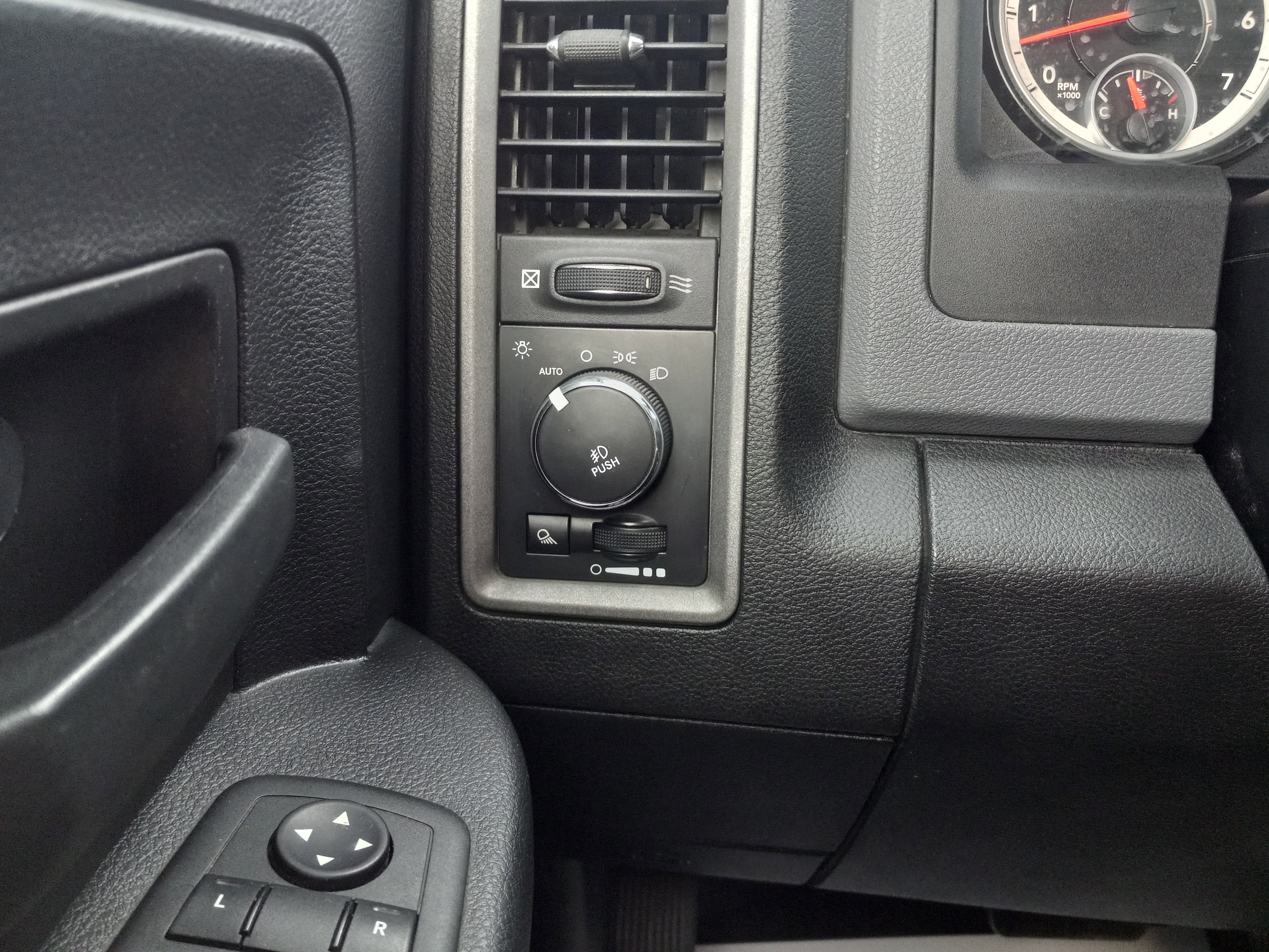 2014 RAM 1500 Express