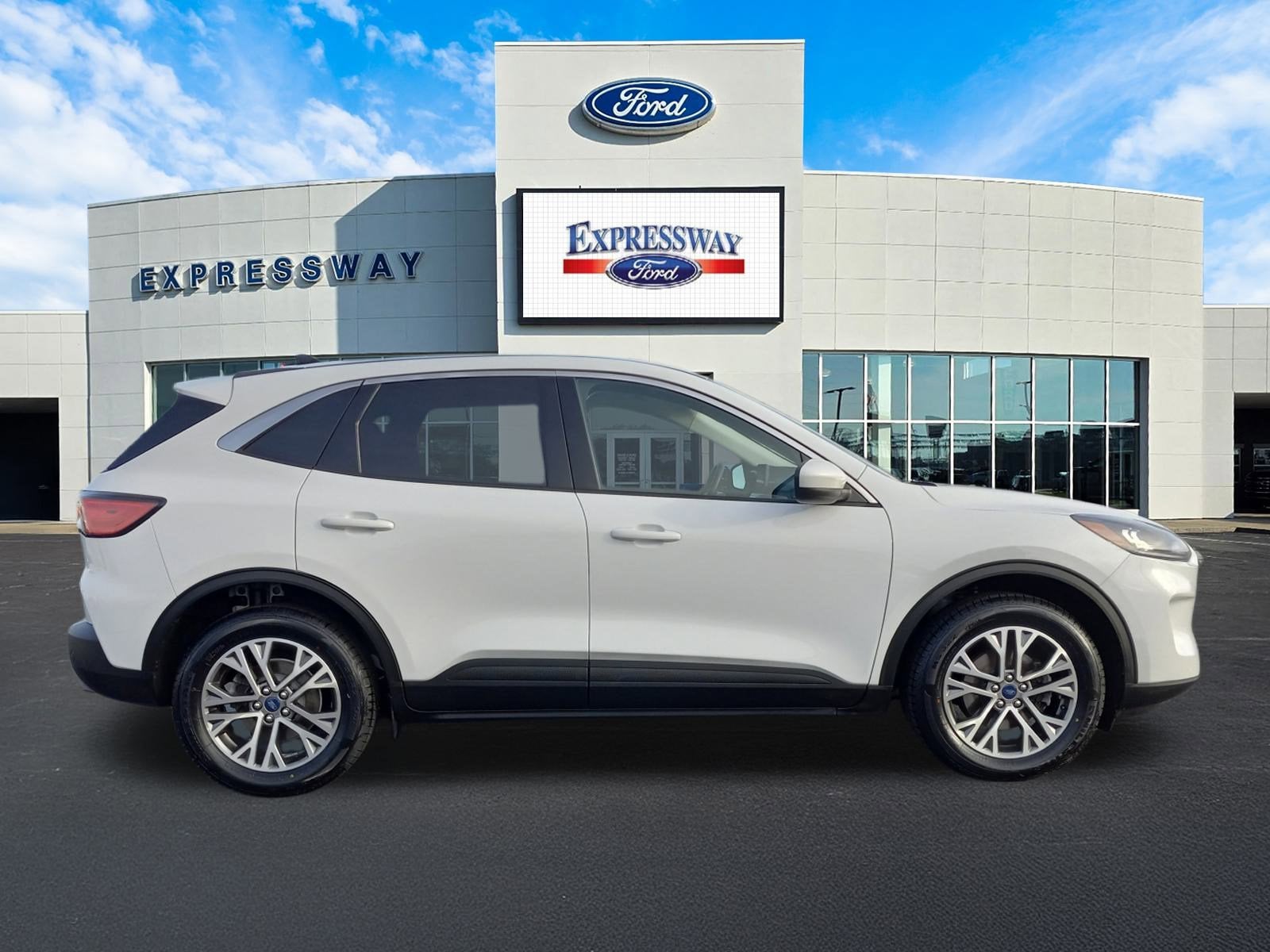 2022 Ford Escape SEL