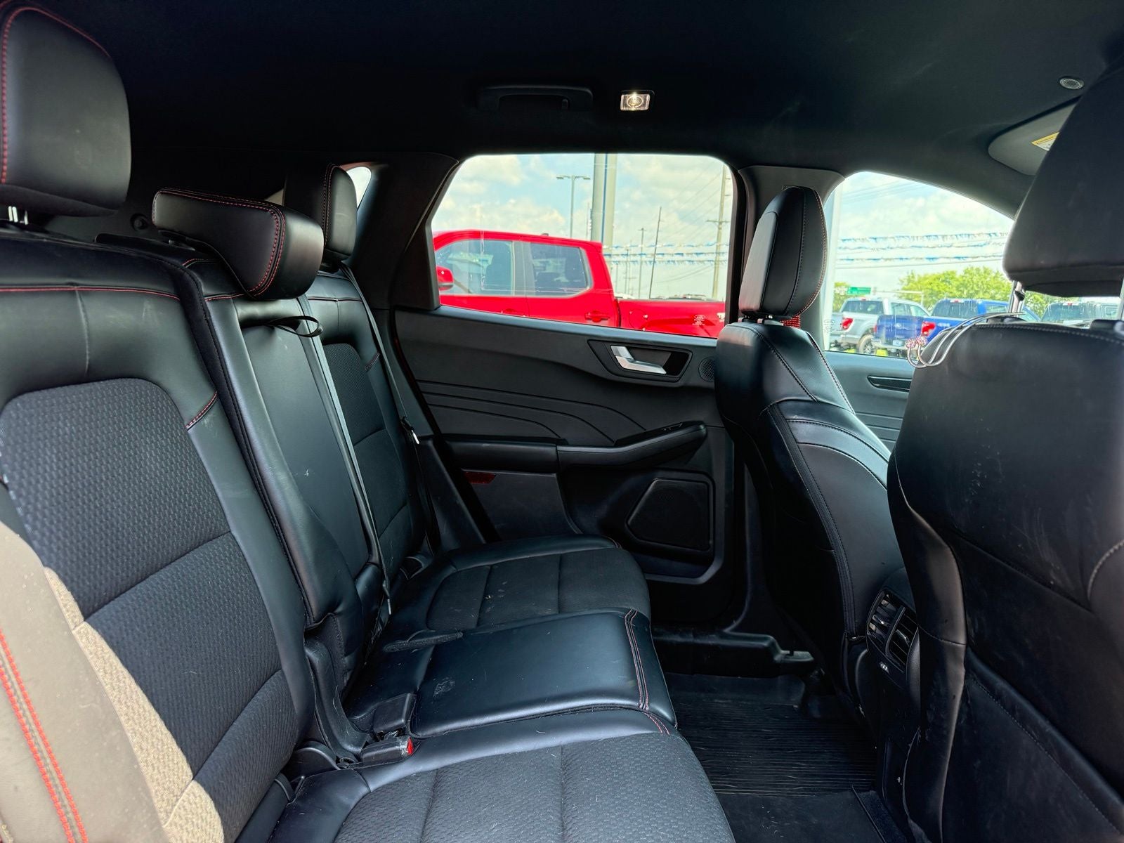 2023 Ford Escape ST-Line Select