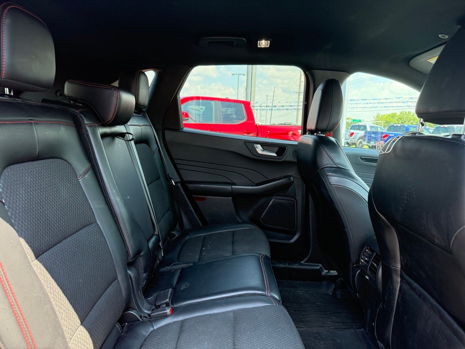 2023 Ford Escape ST-Line Select