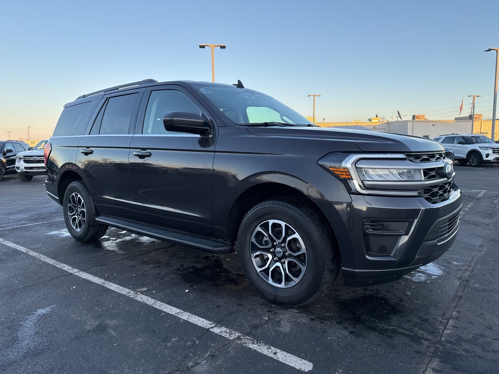 2024 Ford Expedition XLT