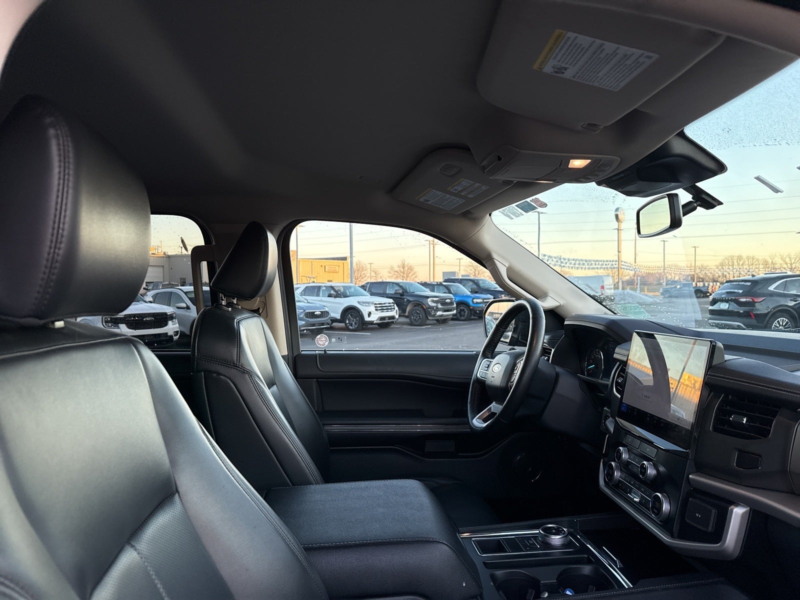 2024 Ford Expedition XLT